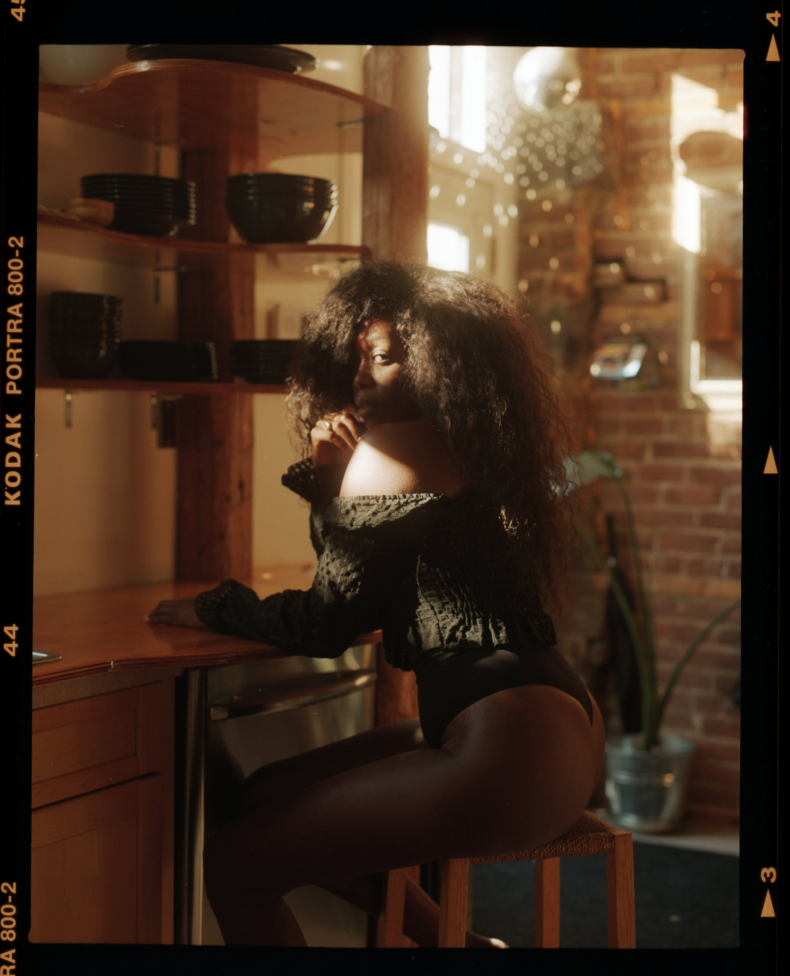 Photographe analogue boudoir montréalais et cinéaste de danse