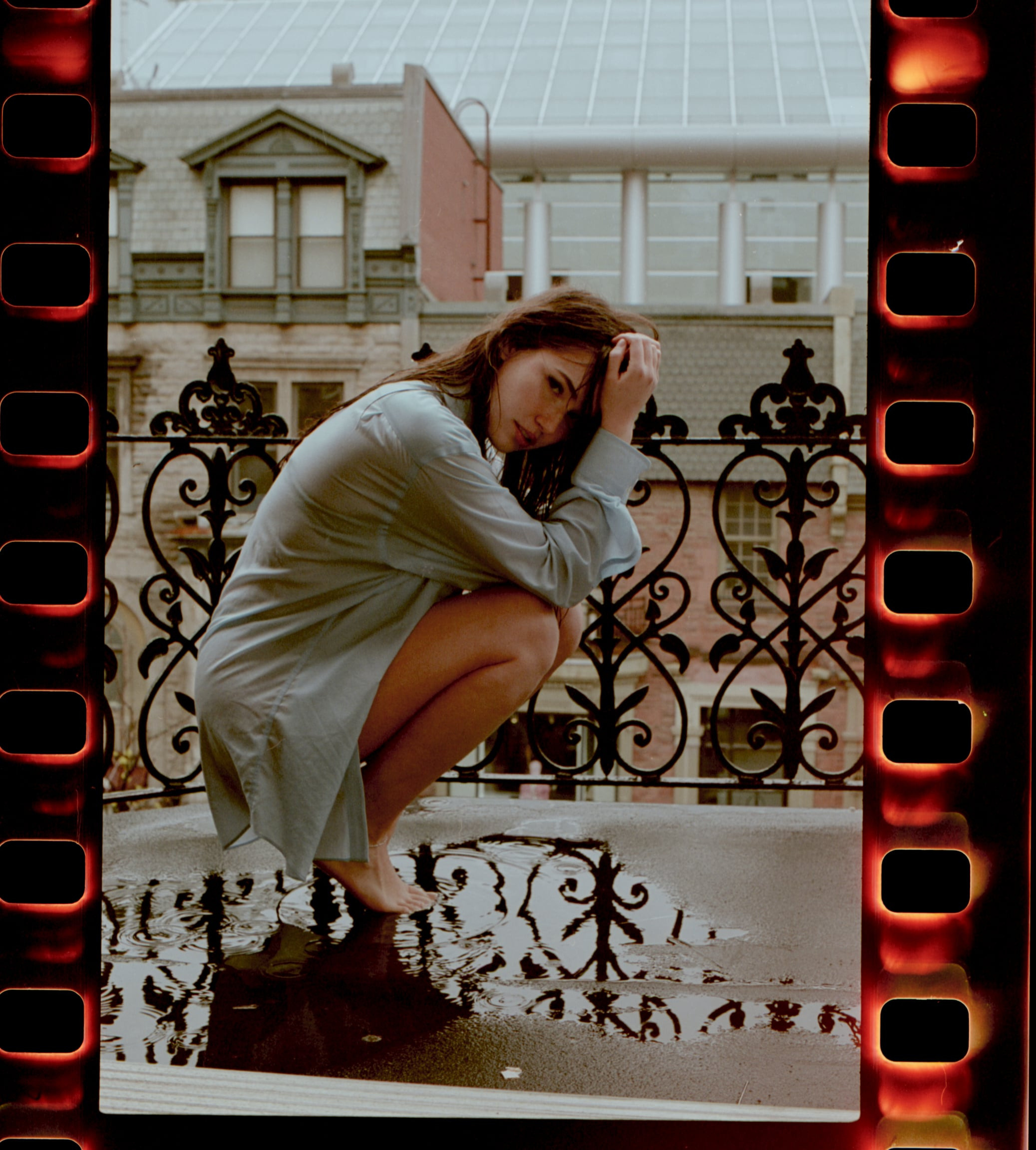 Photographe analogue boudoir montréalais et cinéaste de danse