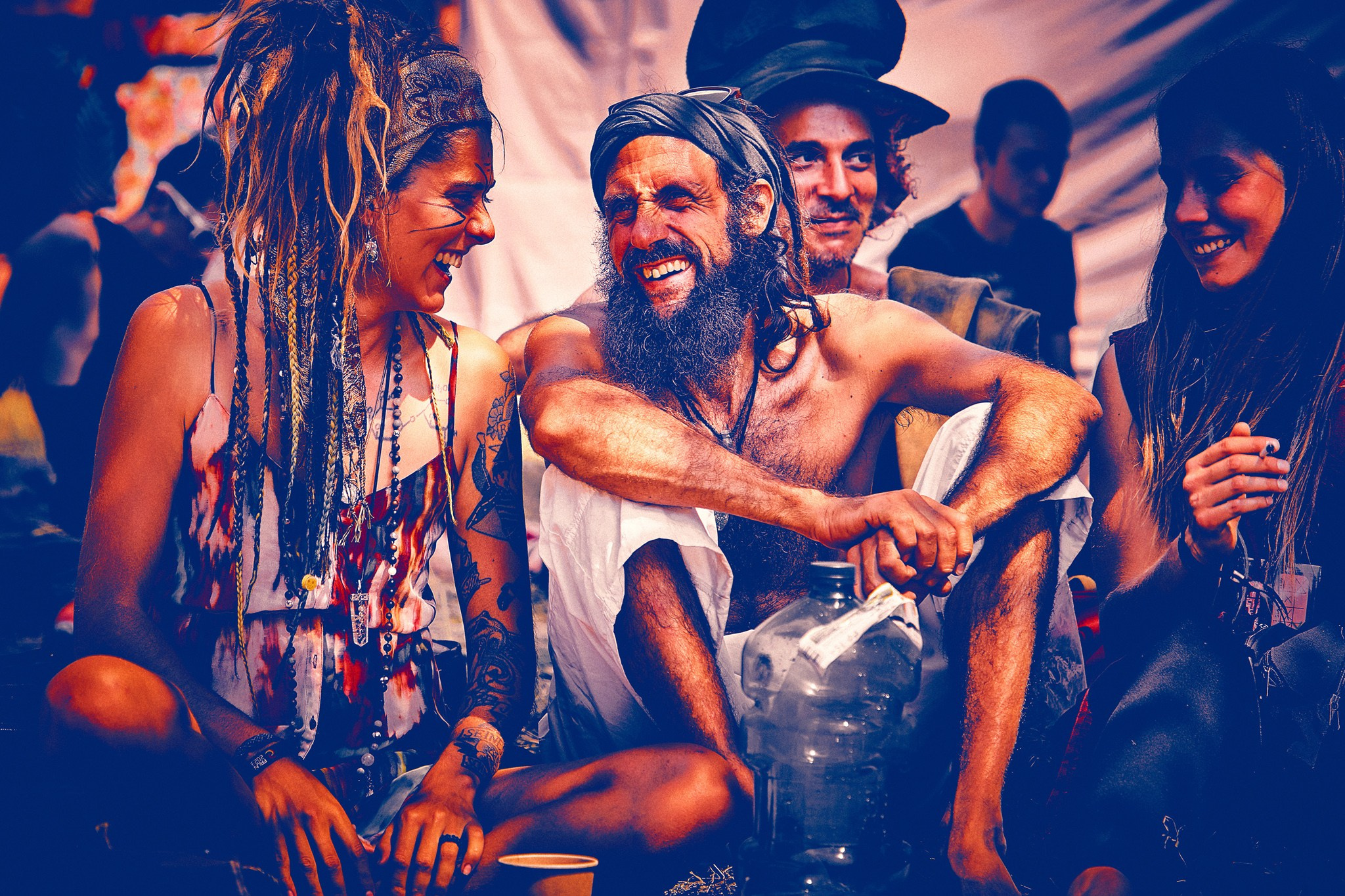 Portrety Ludzi, zrobione na Festiwalach Świadomościowych i Muzycznych: Dharma, ZIELONE KRĘGI, Wibracje, FRUŃ, Organic, Turkusowa Wyspa. Andriej Szypilow - Fotografia & Wideografia