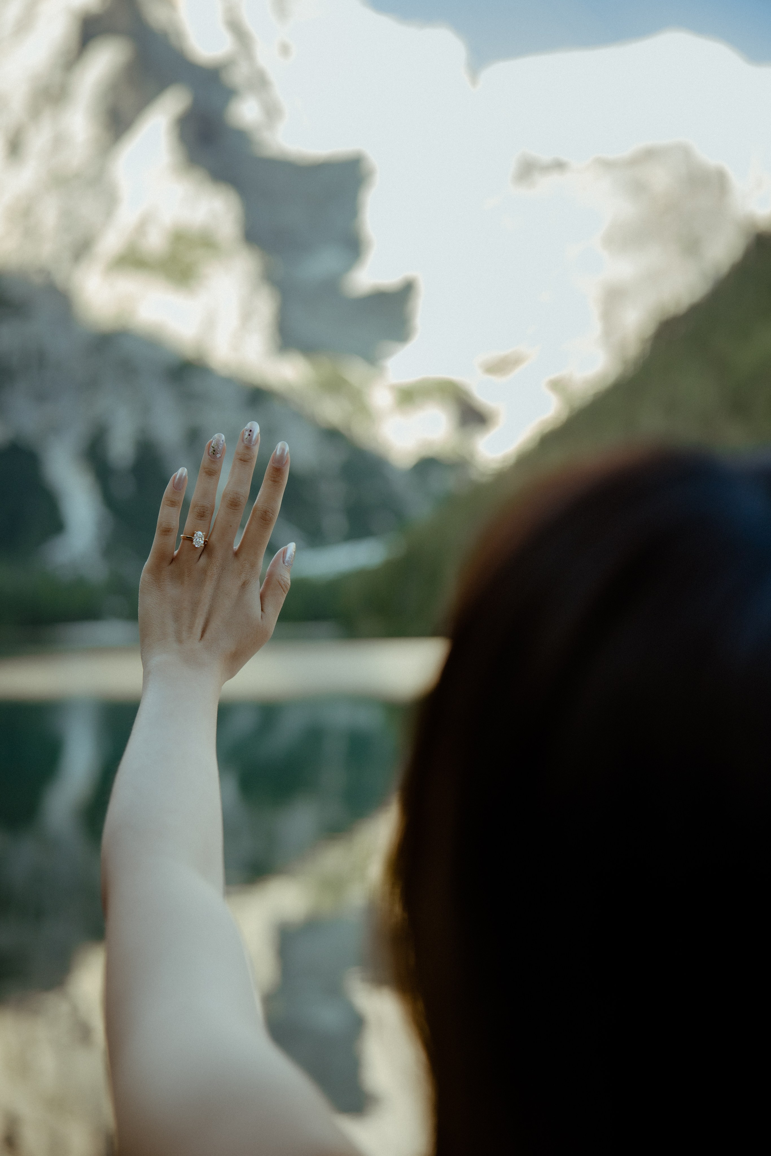 Sunrise proposal at Lago di Braies | Dreamy engagement in the Dolomites. Iceland elopement photographer & videographer