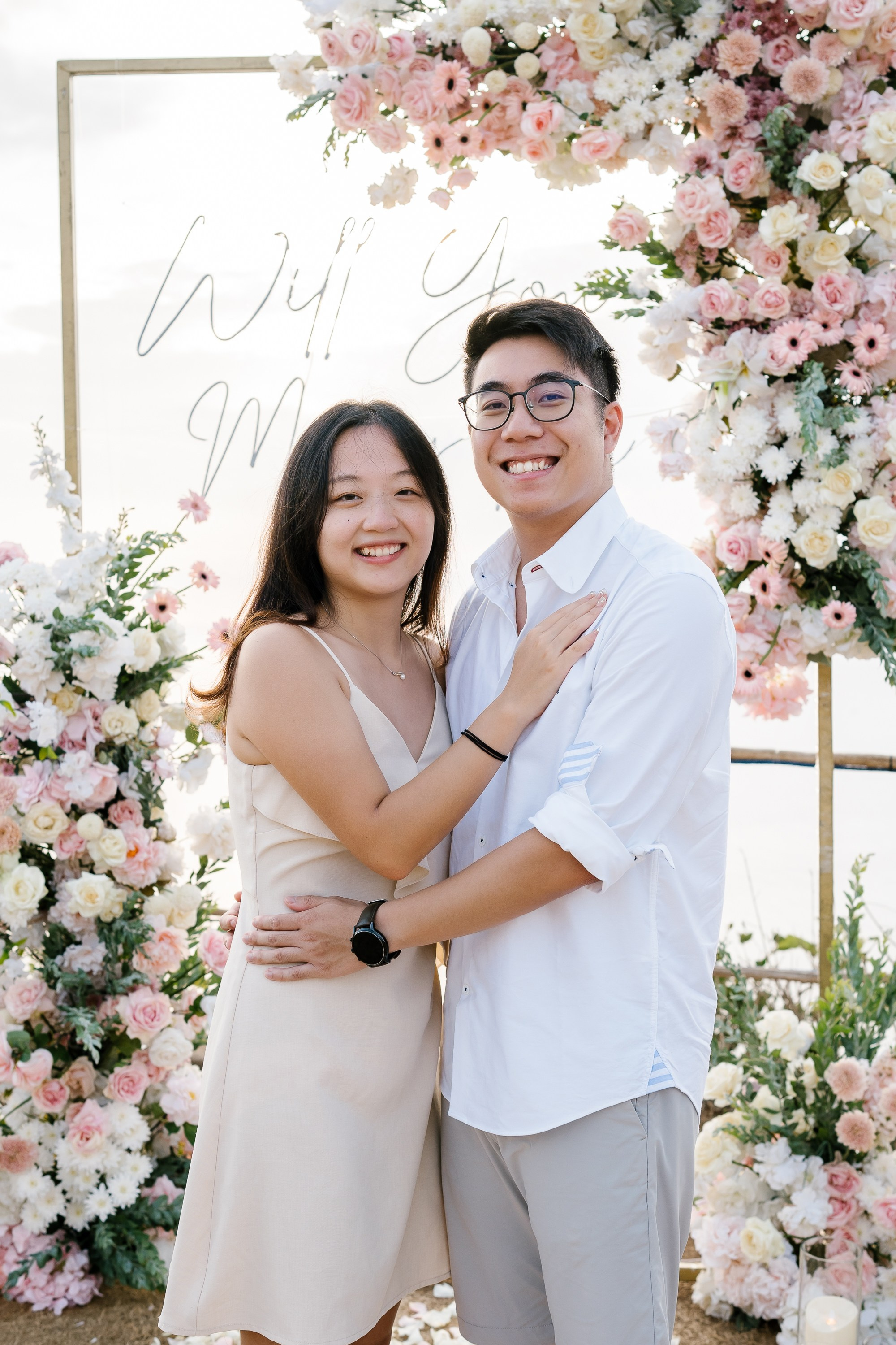 SECRET MARRIAGE PROPOSAL. Female Photographer in Bali