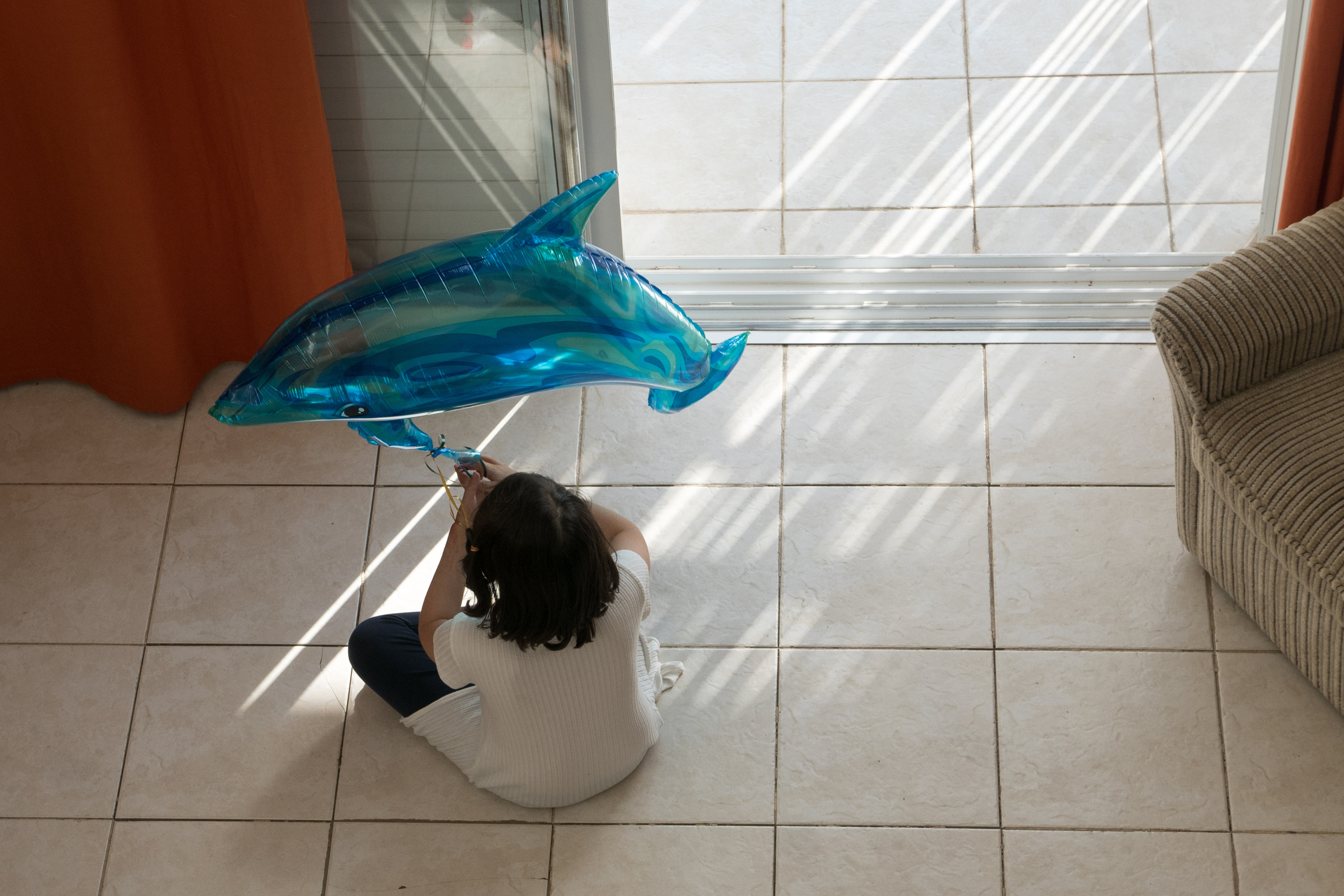 Фотопроект "Маятник" о родительском выгорании. Фотограф Анна Резников