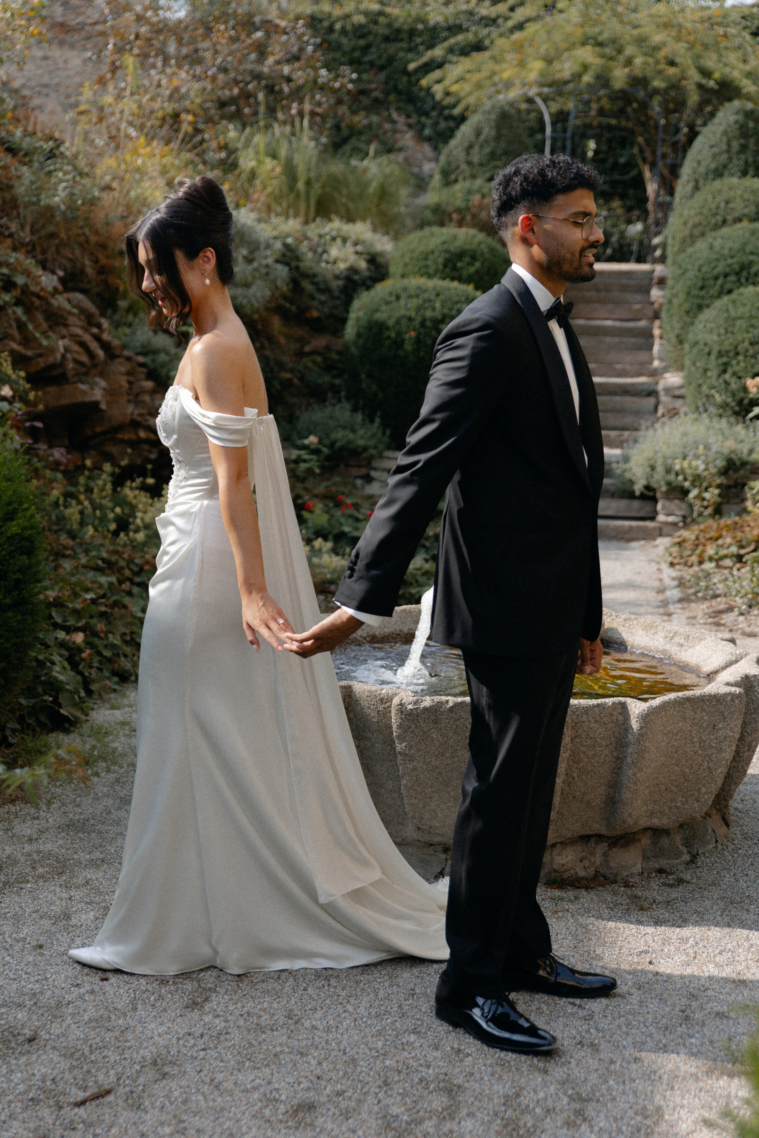 Elegant Castle Wedding in Austria | Alwin & Ruth’s Fairytale Celebration. Wedding photographer and videographer based in Timisoara, Romania