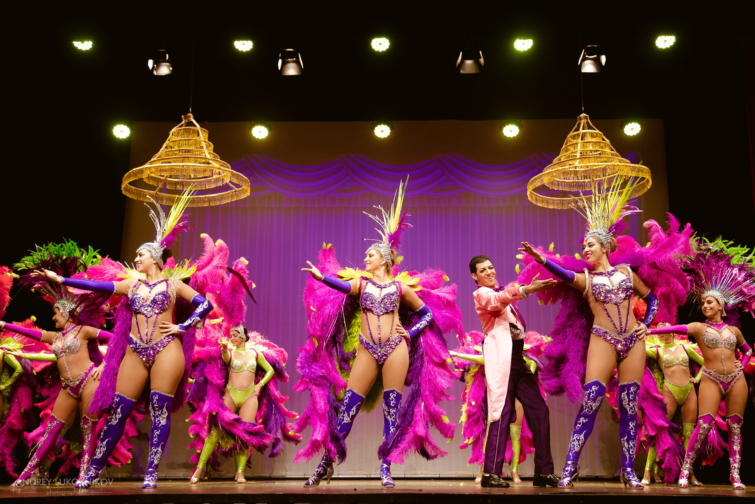 Reportaje fotográfico y rodaje entre bastidores del concierto de La Sal de Torrevieja en España