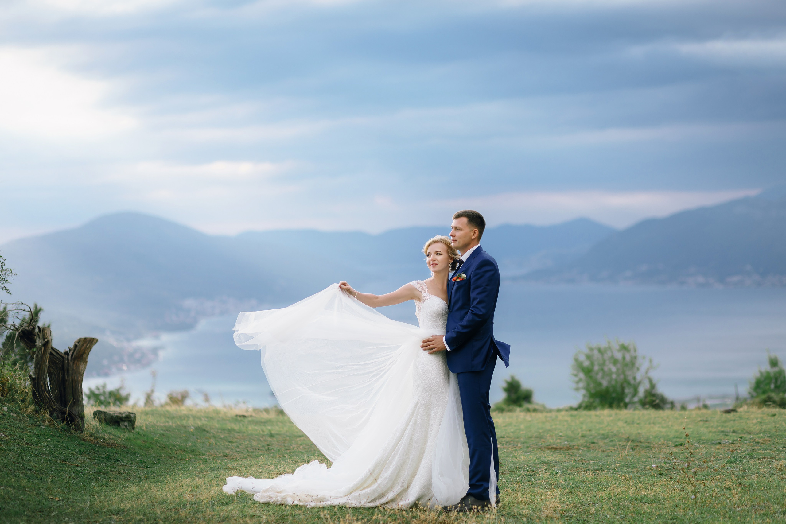 Wedding makeup artist hairdresser in Montenegro. Makeup artist and hairdresser in Montenegro Nadia Lia