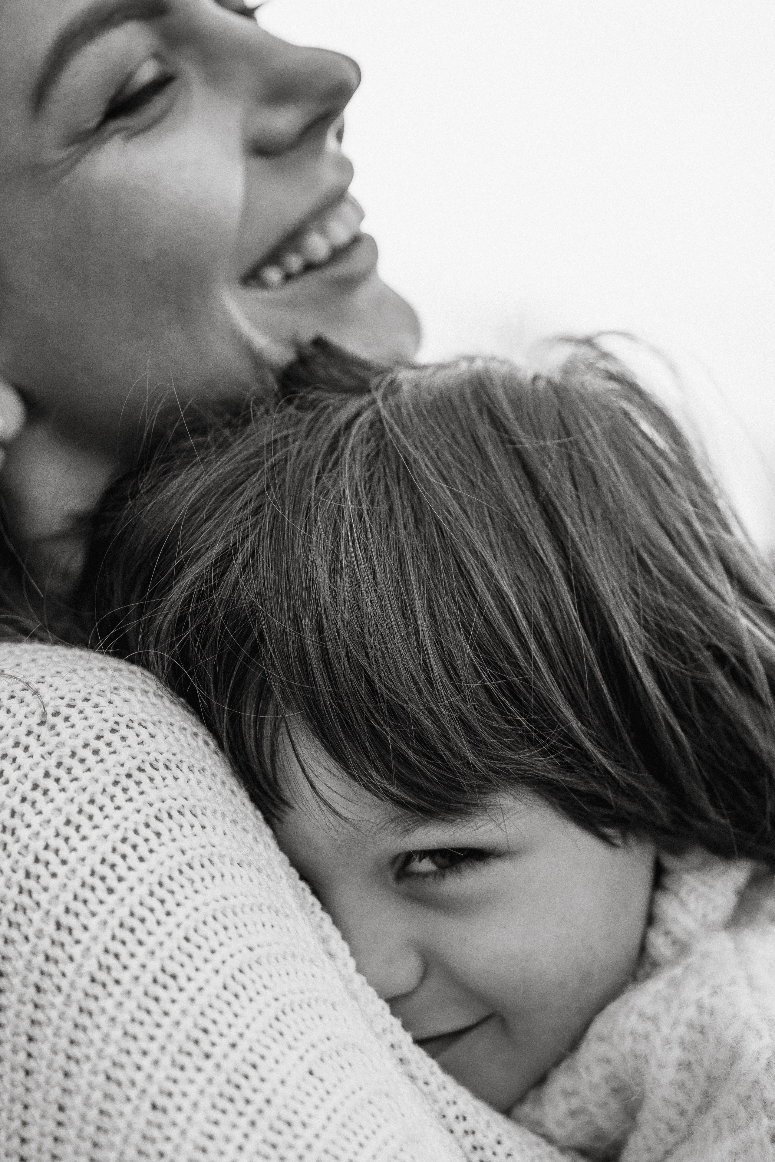 Unique Family Photography at an Alpaca Farm – Fun & Playful. Alisa Tant — Family and newborn photographer Bucks County, Montgomery county, Philadelphia, NJ