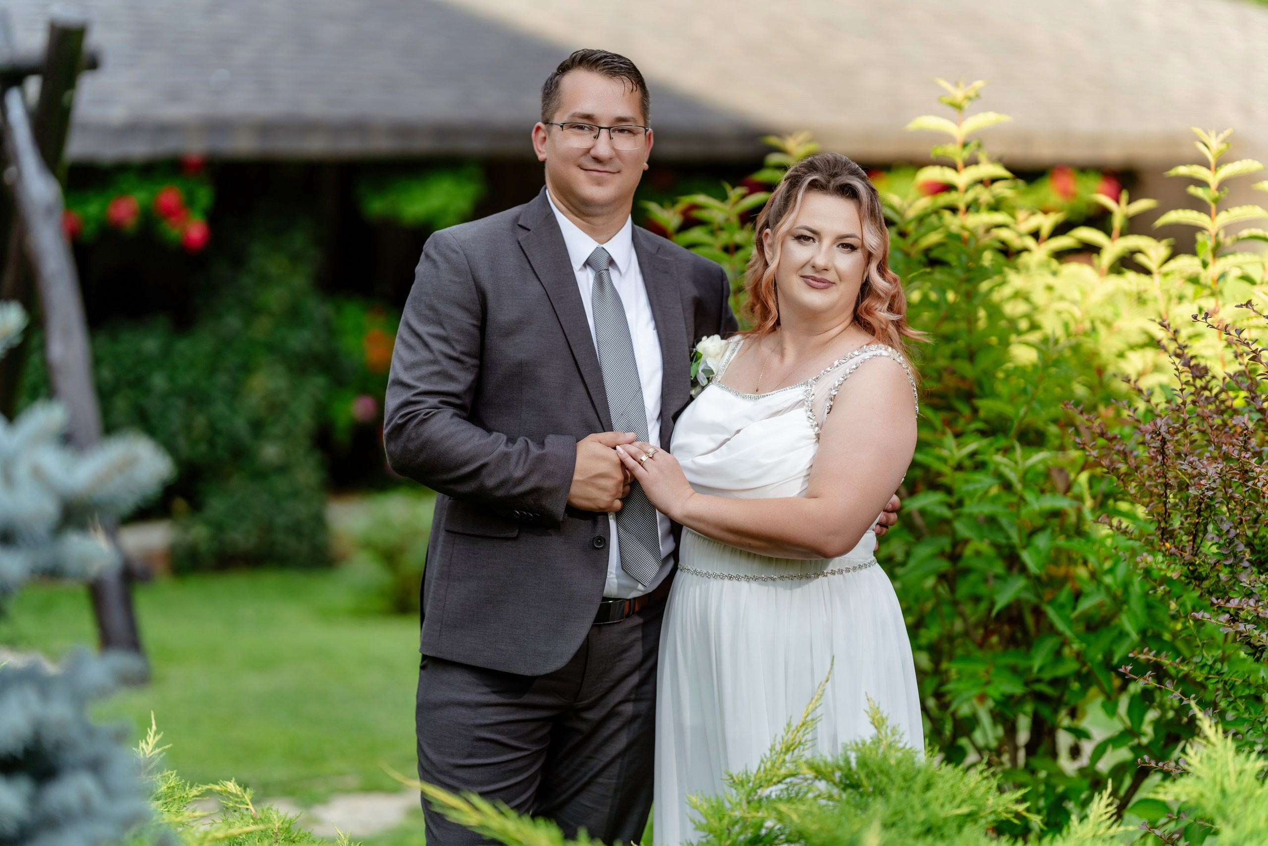 • fotograf cununie religioasă Dorohoi Alexandru și Otilia în biserică • fotograf cununie religioasă Dorohoi moment emoționant schimb de priviri • fotograf cununie religioasă Dorohoi mirii în timpul slujbei • fotograf cununie religioasă Dorohoi cadre naturale din biserică • fotograf cununie religioasă Dorohoi binecuvântarea mirilor • fotograf stare civilă Botoșani Alexandru și Otilia spun DA • fotograf stare civilă Botoșani moment semnare acte oficiale • fotograf stare civilă Botoșani emoții la ieșirea din primărie • fotograf stare civilă Botoșani cadre cu mirii și invitații • fotograf stare civilă Botoșani fotografii naturale și autentice • fotograf nuntă Botoșani ședință foto Alexandru și Otilia • fotograf nuntă Dorohoi cadre romantice ședință foto miri • fotograf nuntă Botoșani portrete elegante miri • fotograf nuntă Dorohoi cadre naturale în lumină caldă • fotograf nuntă Botoșani ședință foto în aer liber • fotograf nuntă Botoșani petrecere dans și distracție • fotograf nuntă Dorohoi momente spontane la petrecere • fotograf nuntă Botoșani invitați pe ringul de dans • fotograf nuntă Dorohoi cadre dinamice de la petrecere • fotograf nuntă Botoșani atmosferă vibrantă și emoții reale • Alin Chirilă fotograf surprinde emoțiile mirilor Alexandru și Otilia • Alin Chirilă fotograf cadre naturale și autentice de nuntă • Alin Chirilă fotograf poveste de dragoste spusă prin imagini • Alin Chirilă fotograf momente reale și emoții sincere • Alin Chirilă fotograf portrete elegante de miri • AlinoFotoStudio fotografie de nuntă Alexandru și Otilia • AlinoFotoStudio cadre artistice cununie religioasă • AlinoFotoStudio ședință foto miri în lumină naturală • AlinoFotoStudio fotografie autentică de nuntă în România • AlinoFotoStudio momente speciale surprinse cu emoție • povestitor prin fotografie surprinde iubirea dintre Alexandru și Otilia • povestitor prin fotografie cadre naturale și emoții reale • povestitor prin fotografie zi de nuntă spusă în imagini • povestitor prin fotografie momente autentice și pline de viață • povestitor prin fotografie amintiri transformate în artă Alin Chirilă fotograf – povestitor prin fotografie la nunta Alexandru și Otilia • AlinoFotoStudio fotograf nuntă – emoții reale surprinse natural • fotograf nuntă Botoșani • fotograf nuntă Dorohoi • fotograf cununie religioasă Dorohoi • fotograf stare civilă Botoșani • fotograf botez Botoșani • Alin Chirilă fotograf • AlinoFotoStudio • povestitor prin fotografie