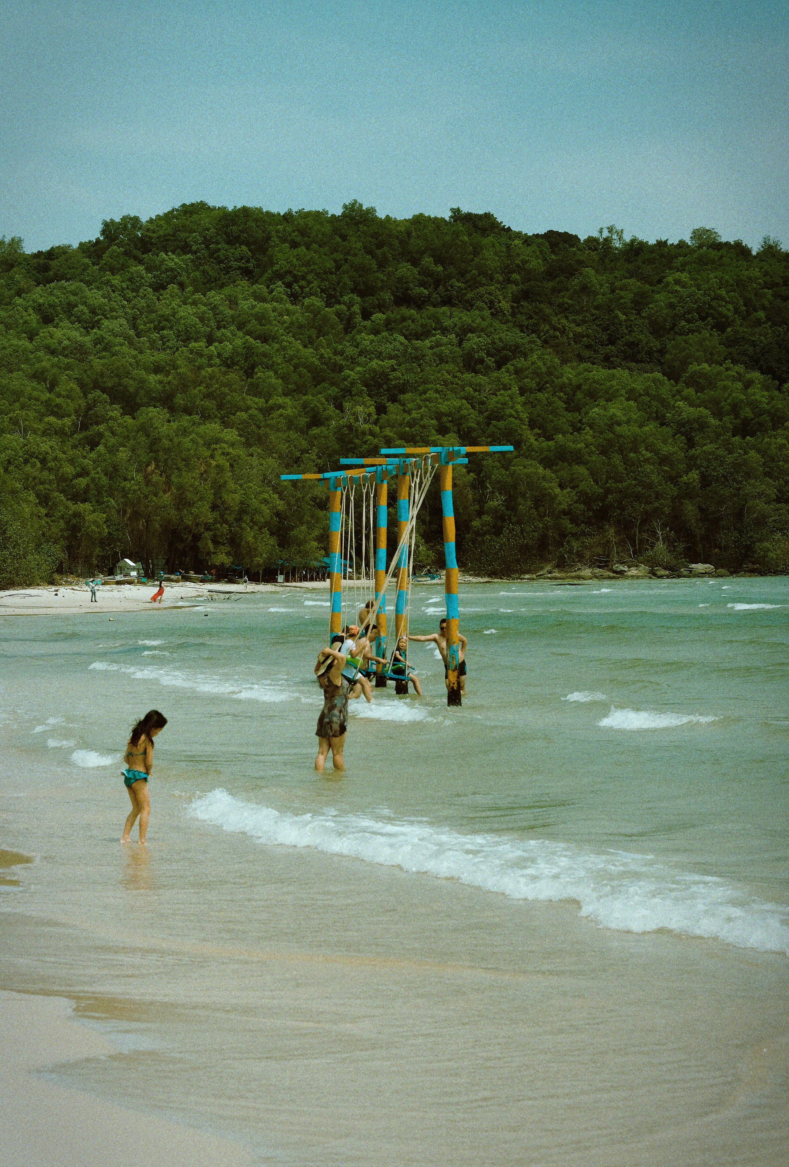 The Life of the Others | Phú Quốc 🇻🇳 |📍Vietnam. 中国街头摄影 | The Streets of China Through My Eyes | 深圳