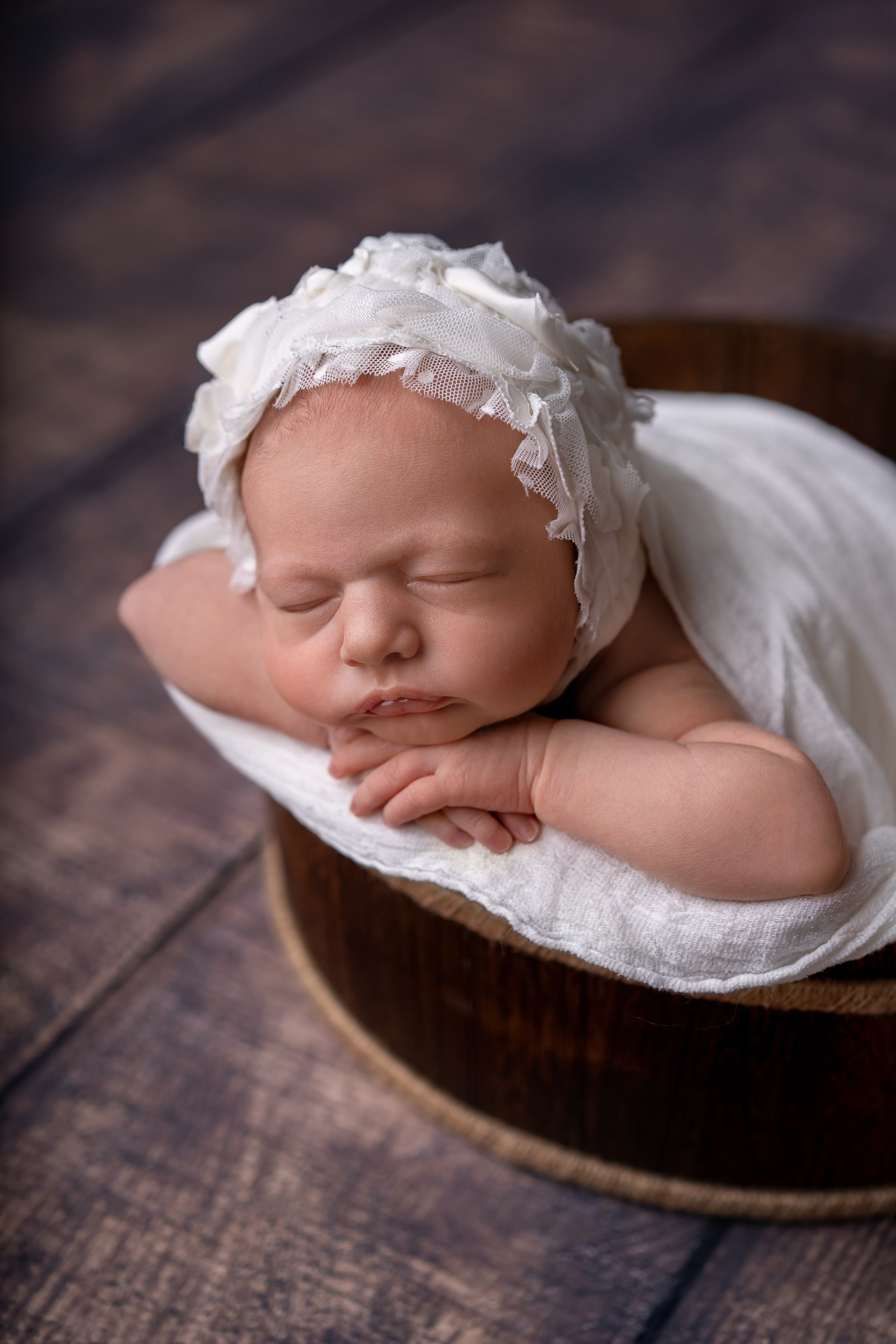 Neugeborenenfotos in Berlin – Studio oder bei Ihnen zu Hause