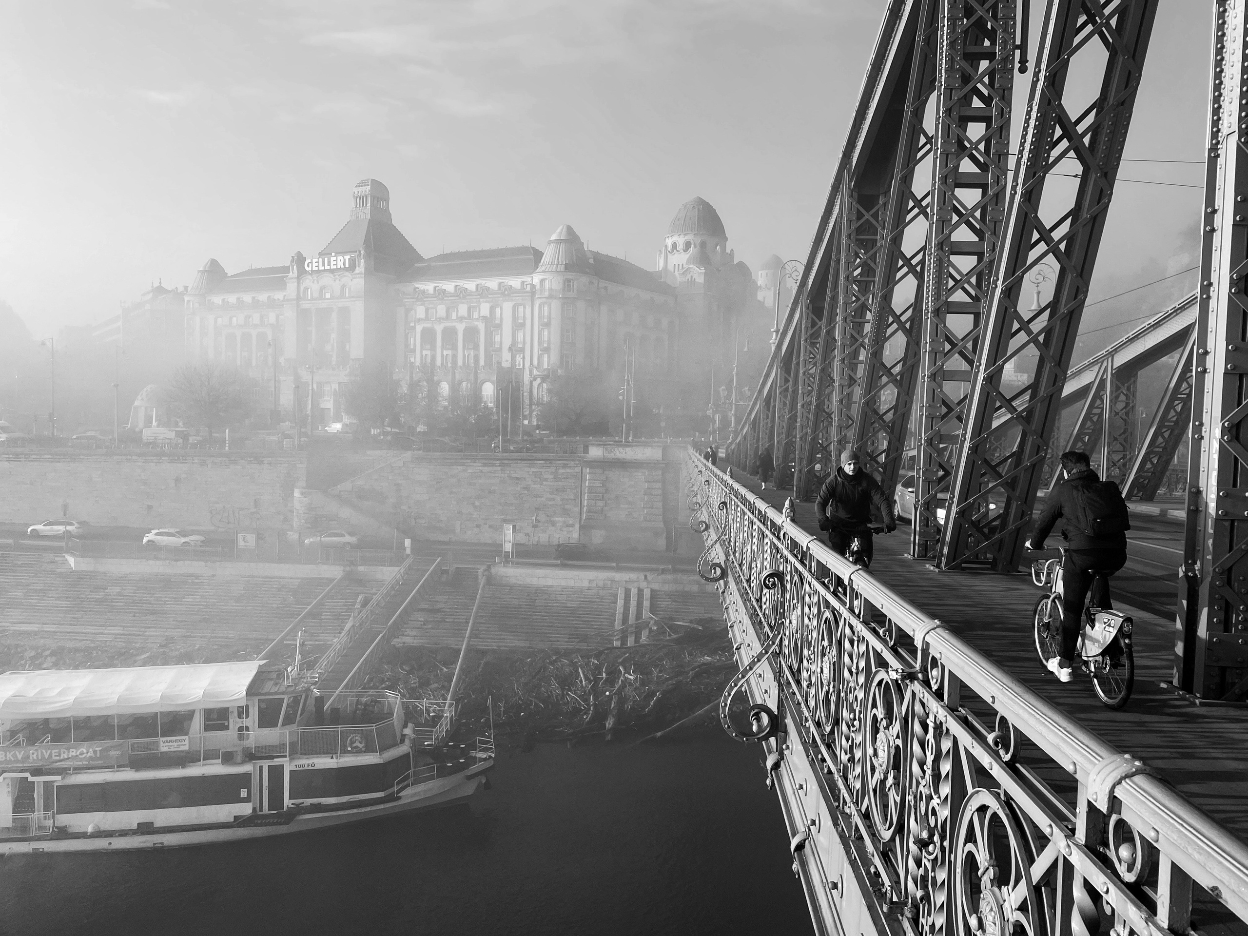 STRT JRNL by Knyazev Yura issue #3 december 2025. Photographer in Budapest — Yura Knyazev