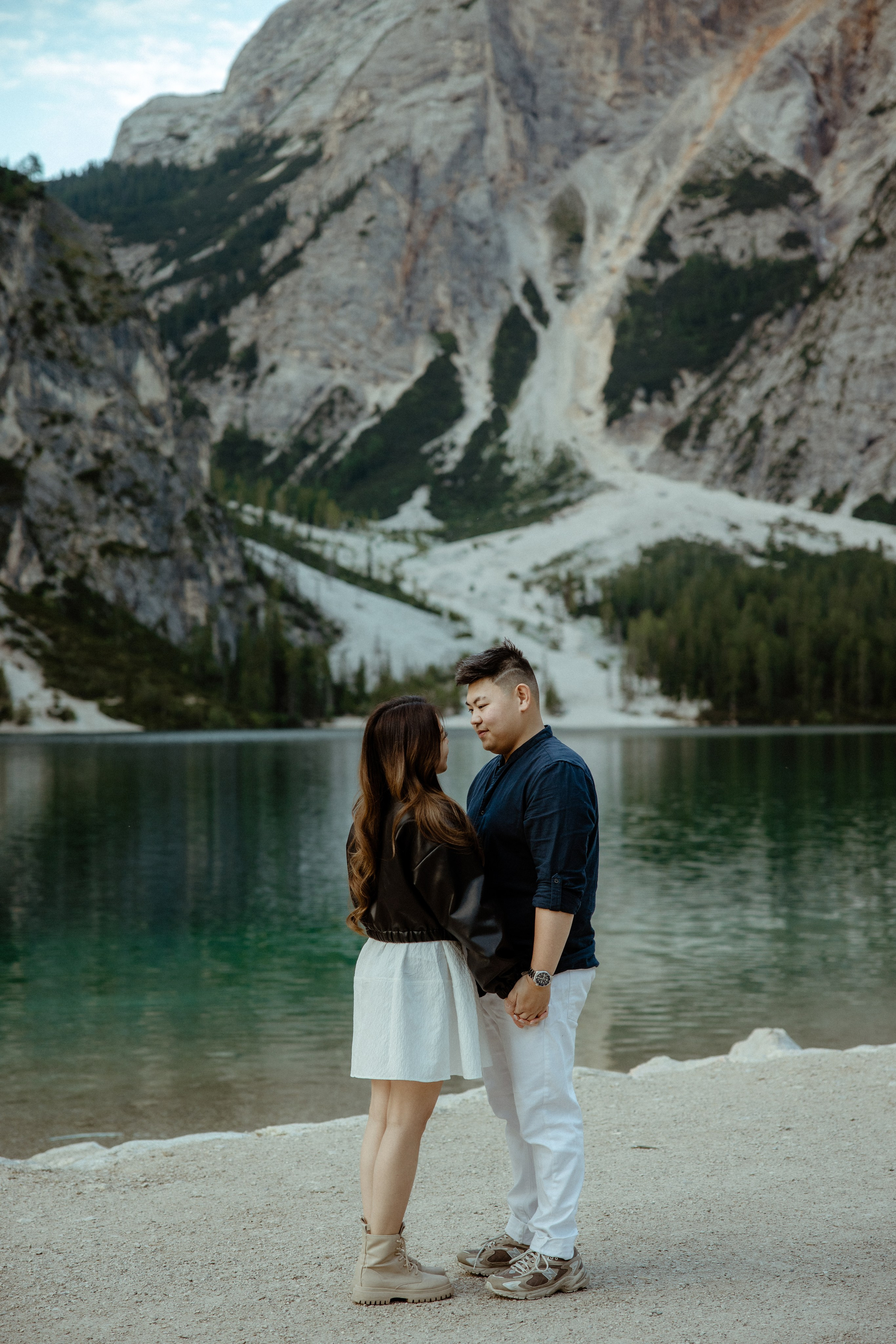 Sunrise proposal at Lago di Braies | Dreamy engagement in the Dolomites. Iceland elopement photographer & videographer