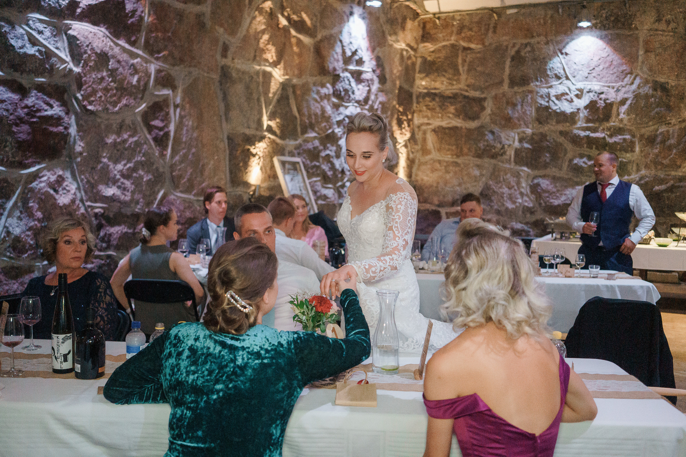 Agroksenmäen holvikellari häät