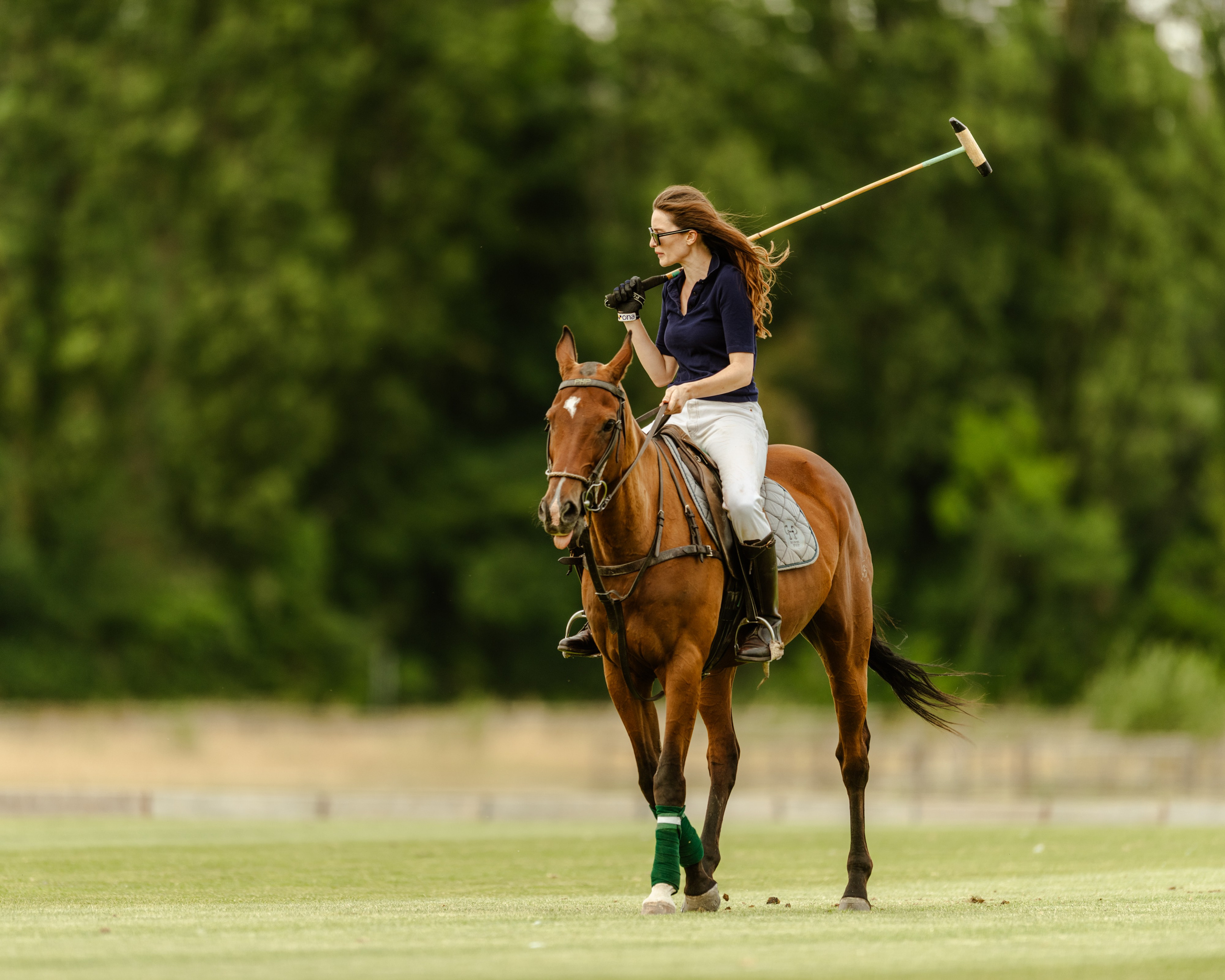 Cowgirl Spirit: An Equestrian Portrait Session in Chantilly