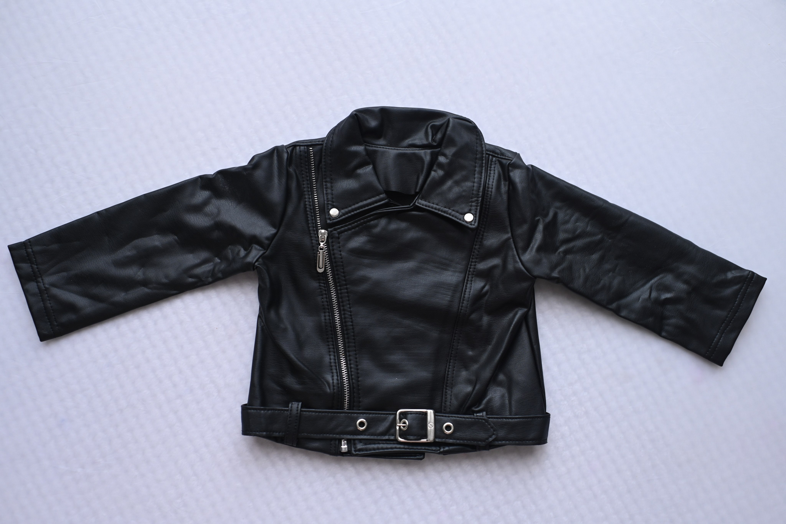 Outfits für das 1. Geburtstagsshooting - Junge. Neugeborene, Baby Fotografin in Düren (NRW) - Vitalina Unruh