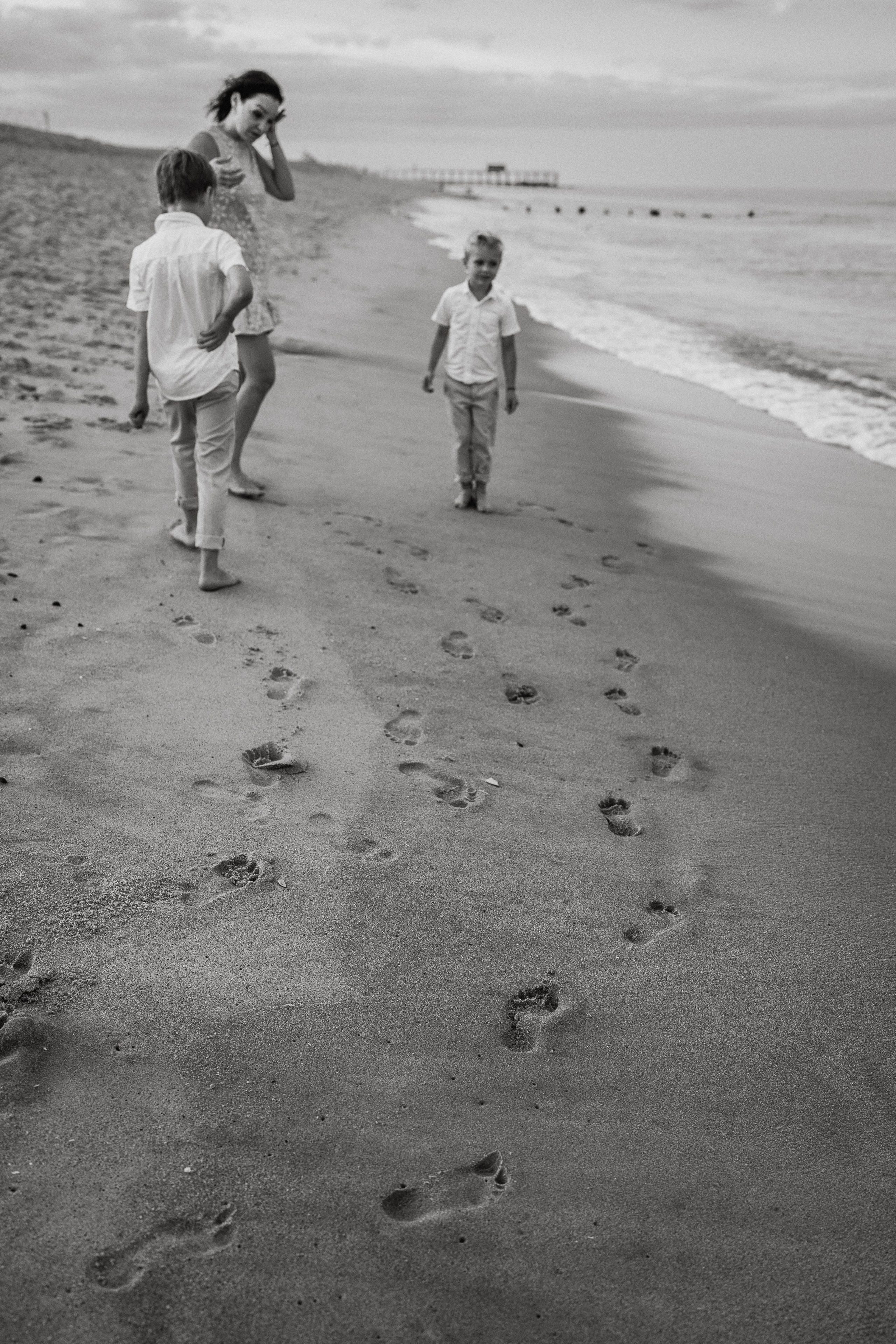 Beach Family Photography – Relaxed & Beautiful Moments. Alisa Tant — Family and newborn photographer Bucks County, Montgomery county, Philadelphia, NJ
