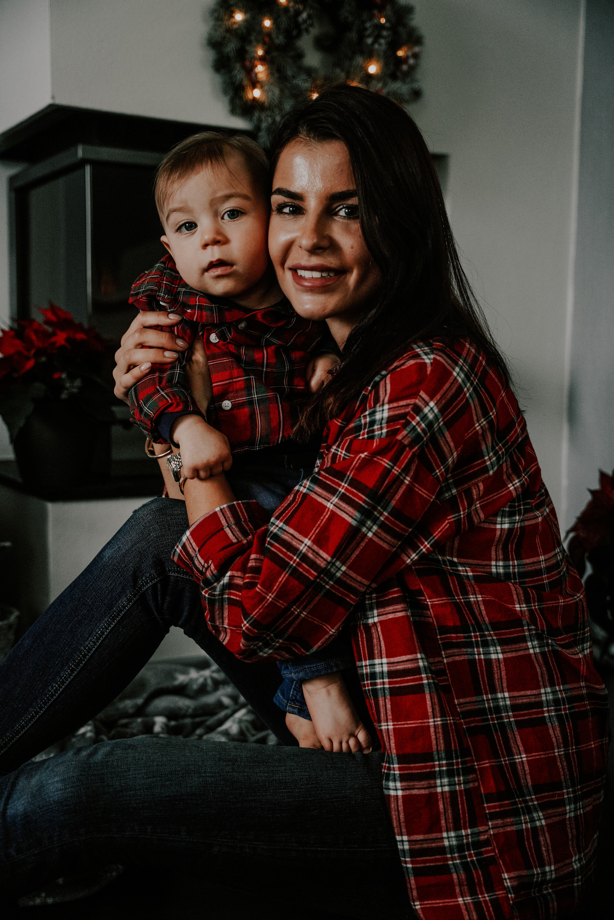Christmas Family home photoshoot. Семейный фотограф Плзень Анита Дергачева