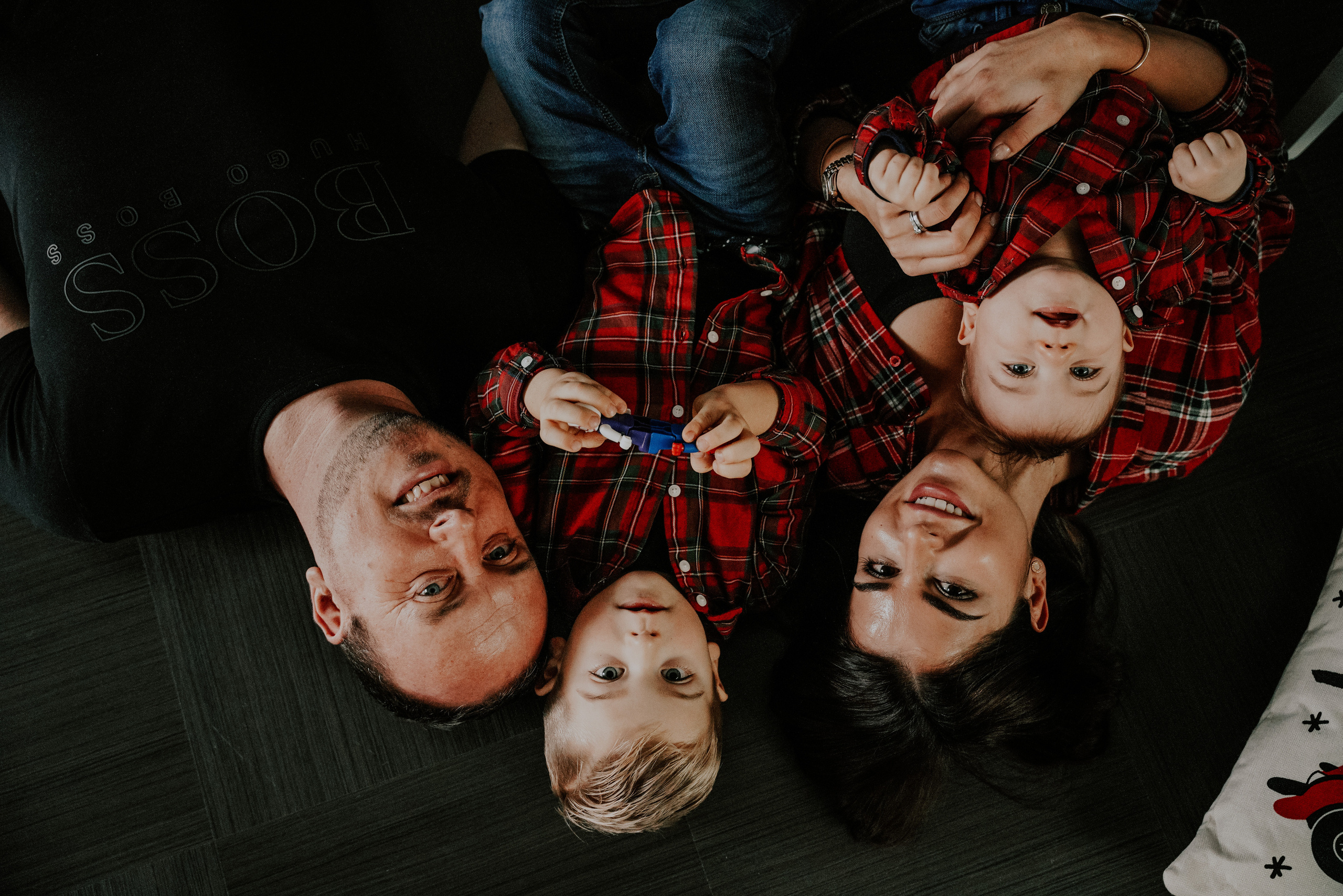 Veronika & Jaroslav Family. Rodinna fotografka Plzen Anita Dergachova
