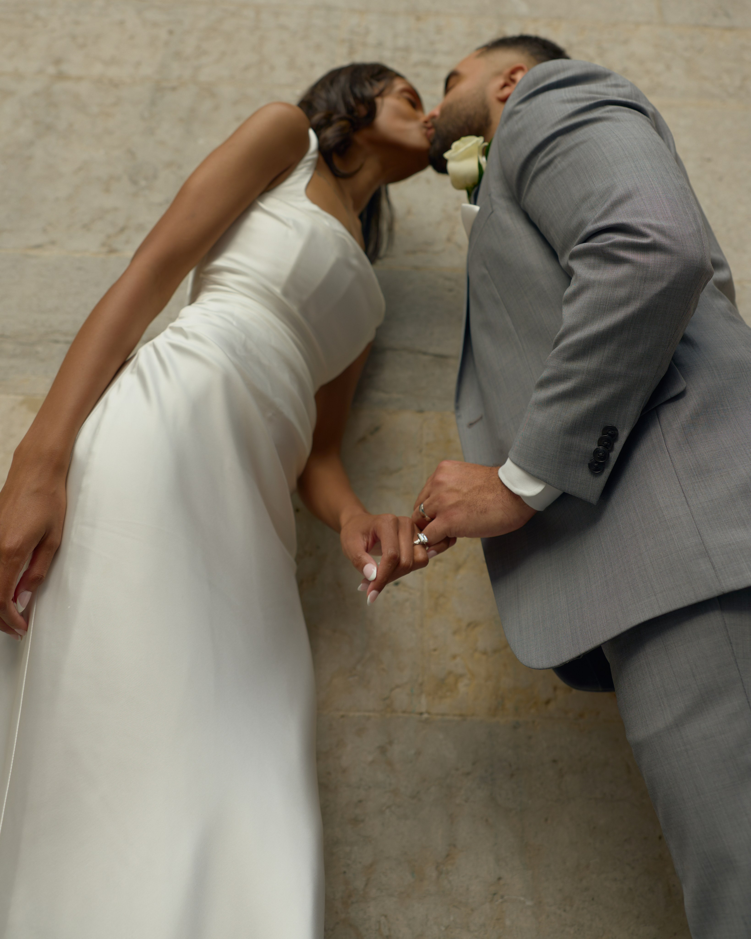 Ohio Statehouse Intimate Wedding | Columbus Ohio Photographer