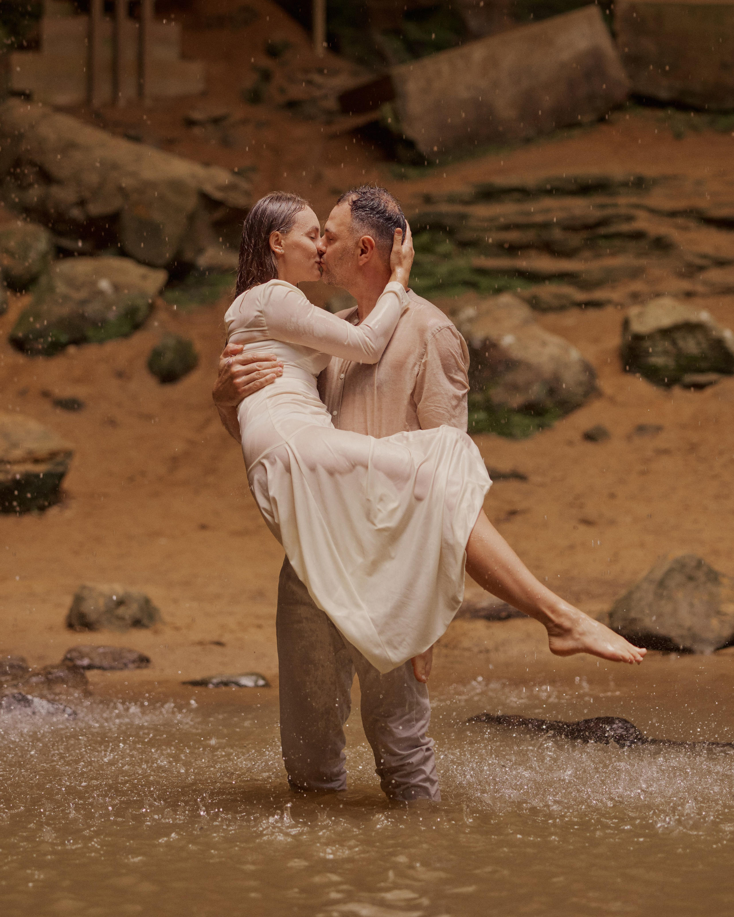 Hocking Hills Couple Photographer | Old Man’s Cave Photos
