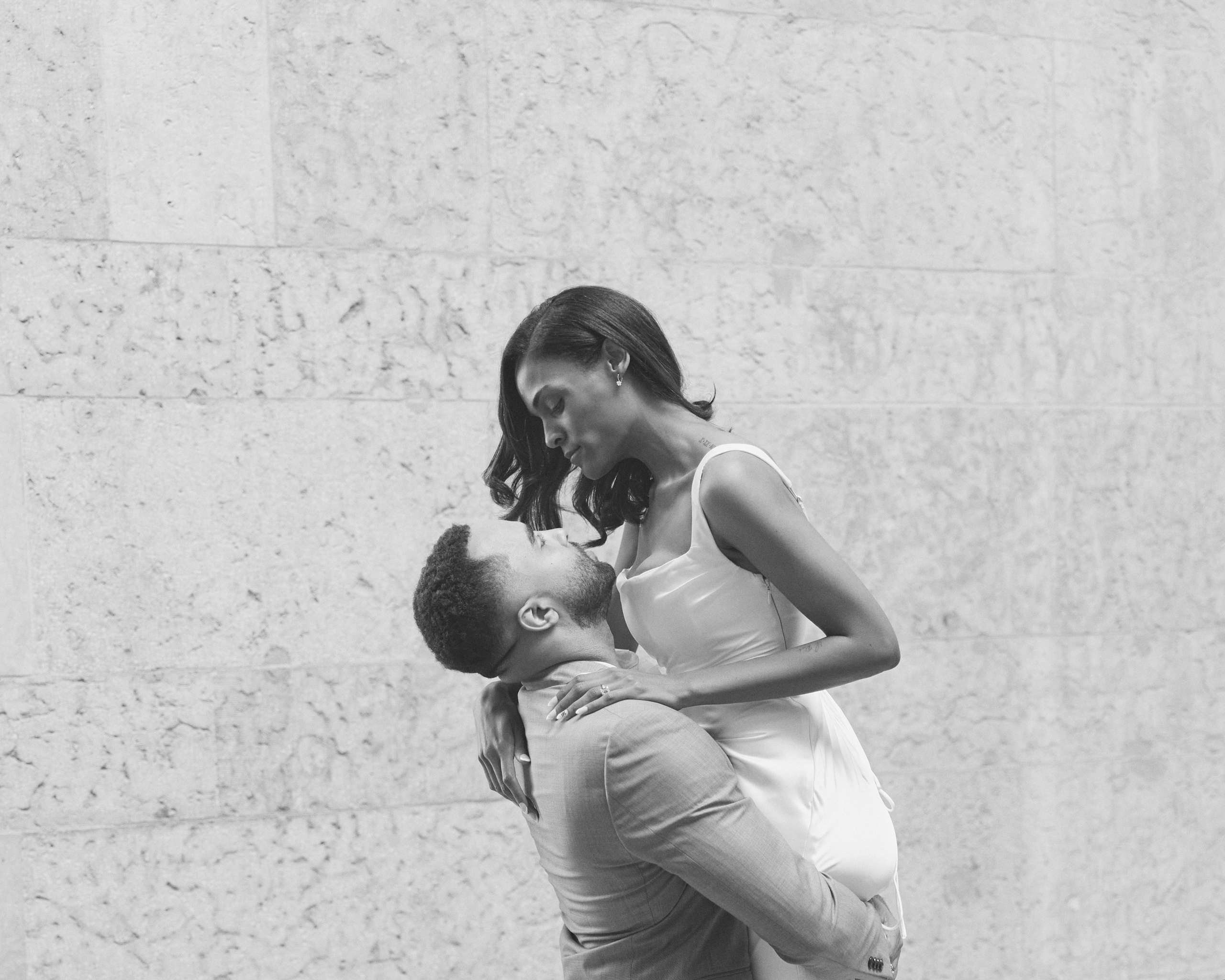 Ohio Statehouse Intimate Wedding | Columbus Ohio Photographer