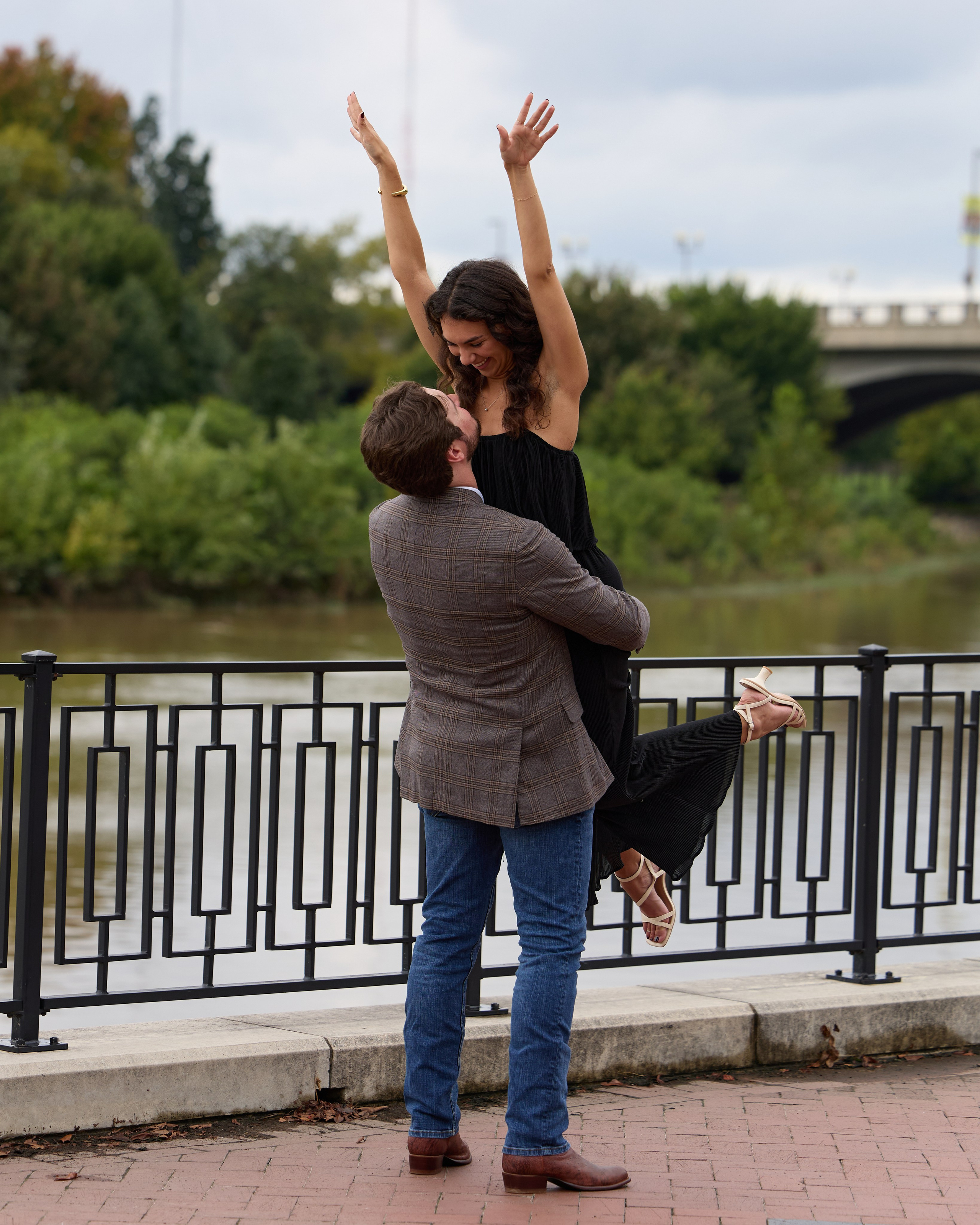 East Bank Park Proposal Photographer | Columbus Ohio