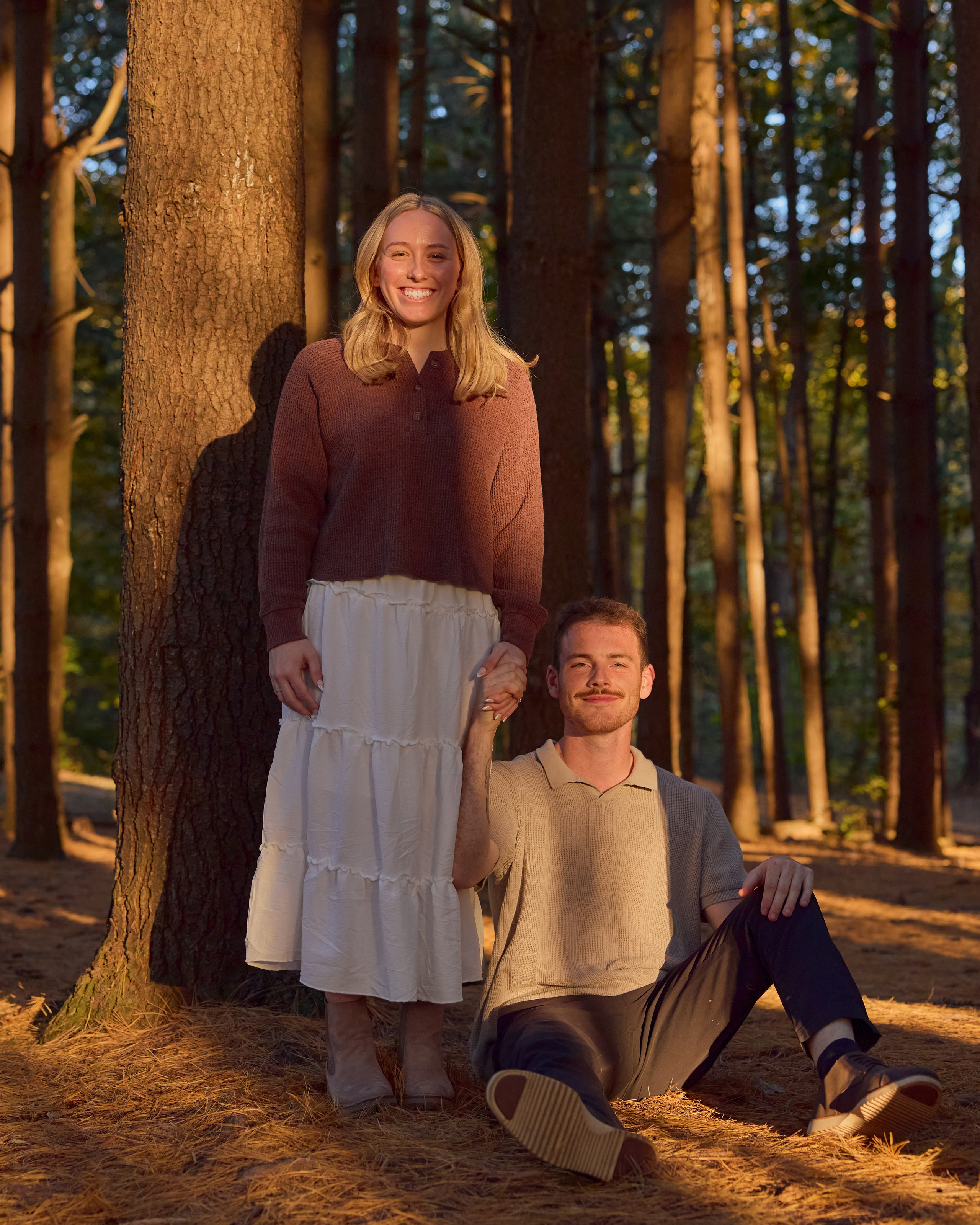 Sunset couple photos in the forest near Hoover Dam Ohio