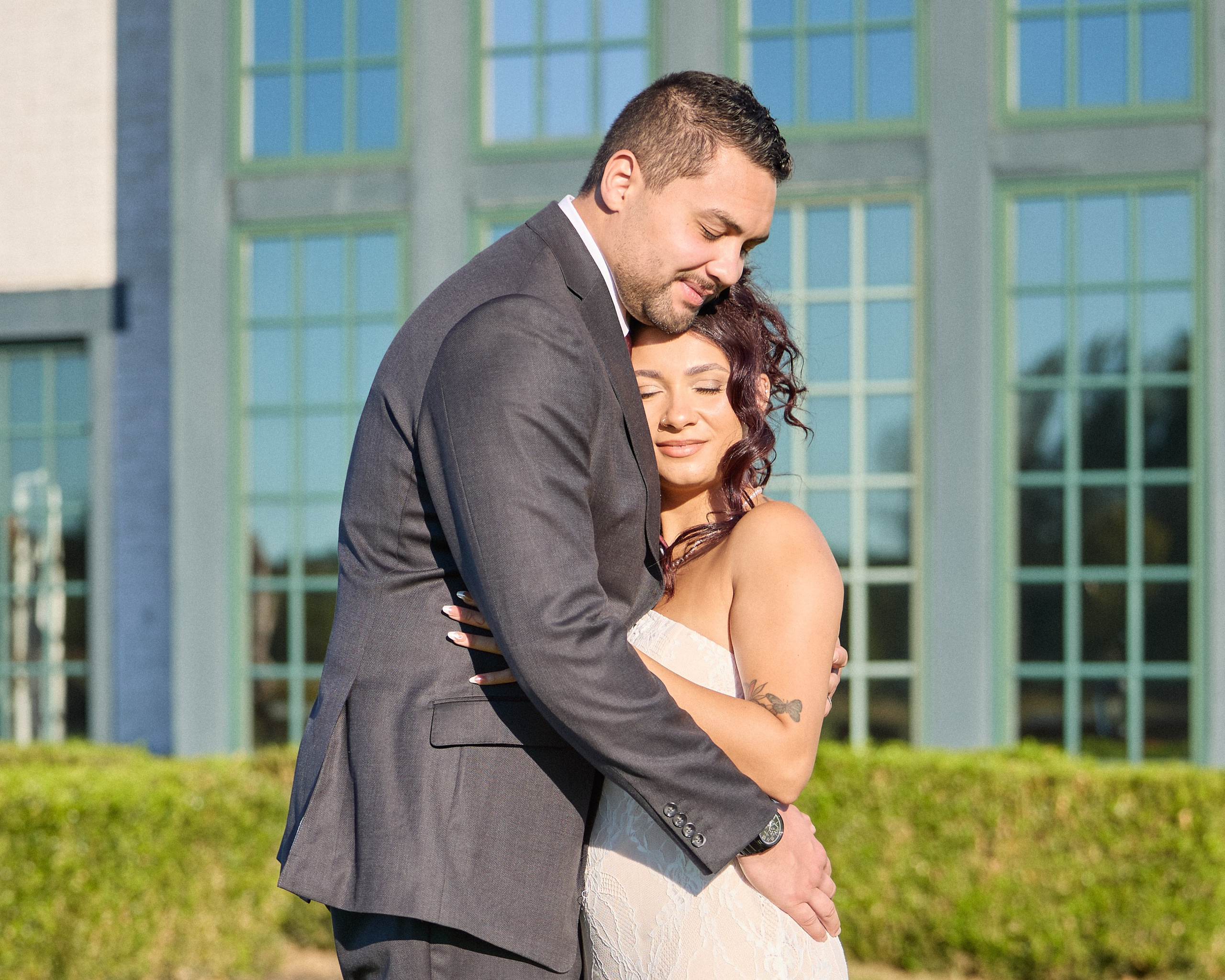 Dublin Ohio Micro Wedding Photographer | Golf Club Wedding