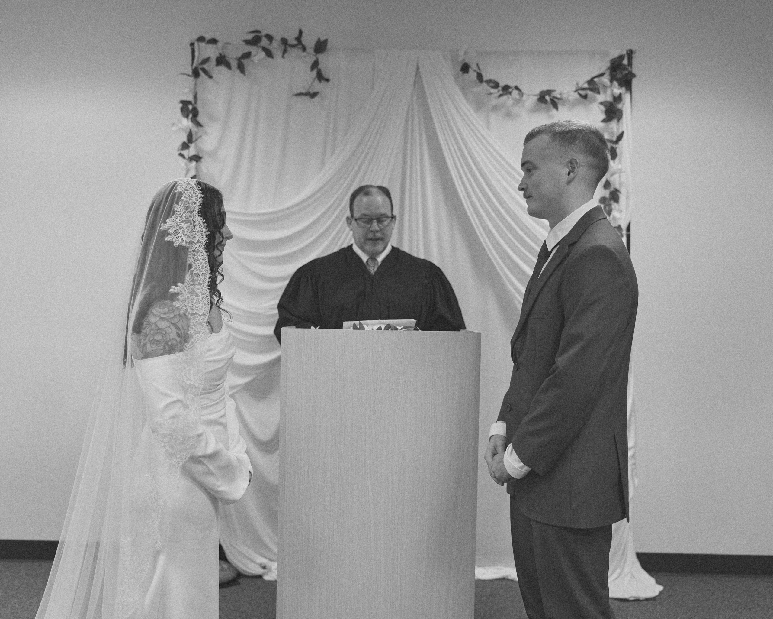 Downtown Columbus Mini Wedding Photographer | Ohio