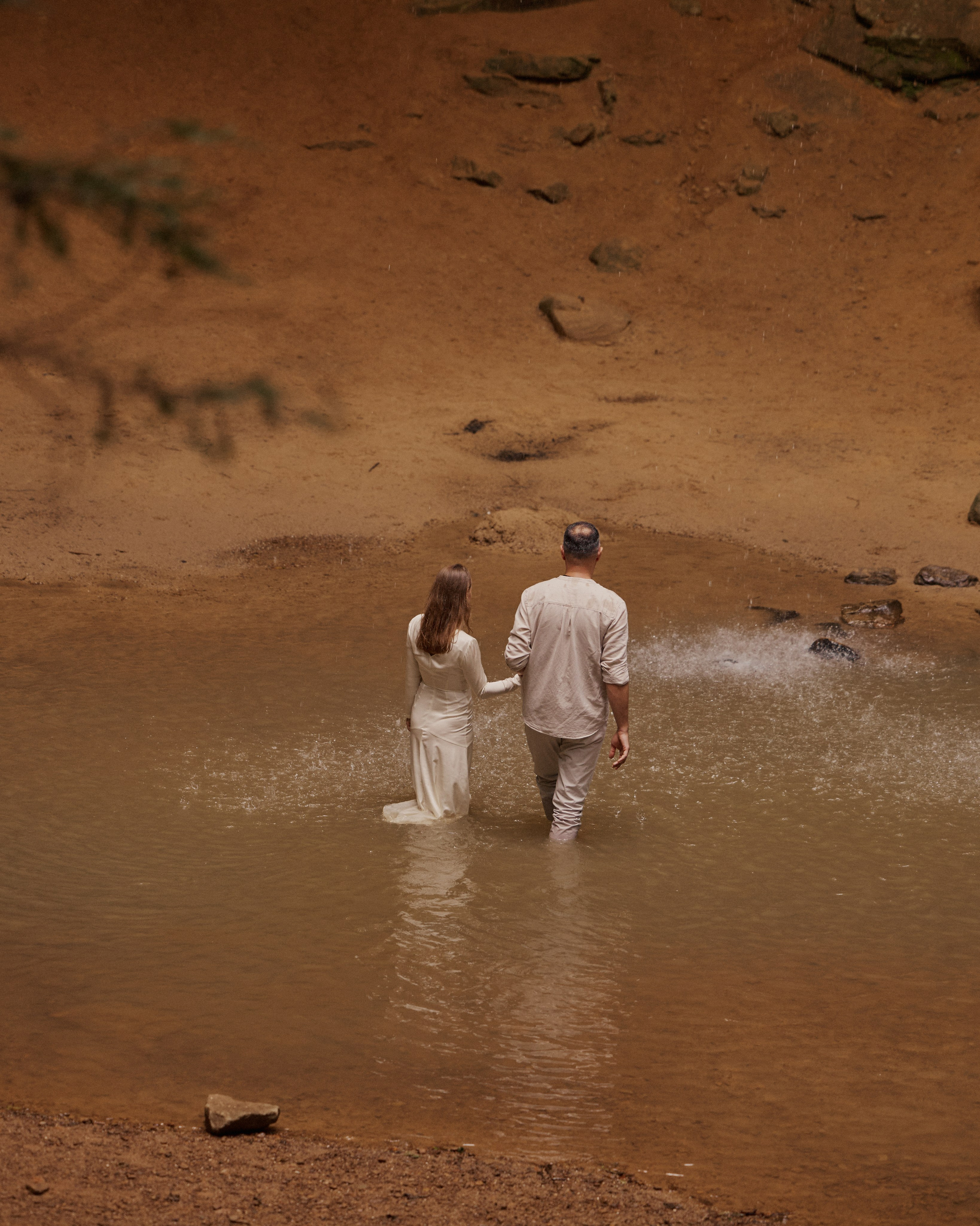 Hocking Hills Couple Photographer | Old Man’s Cave Photos