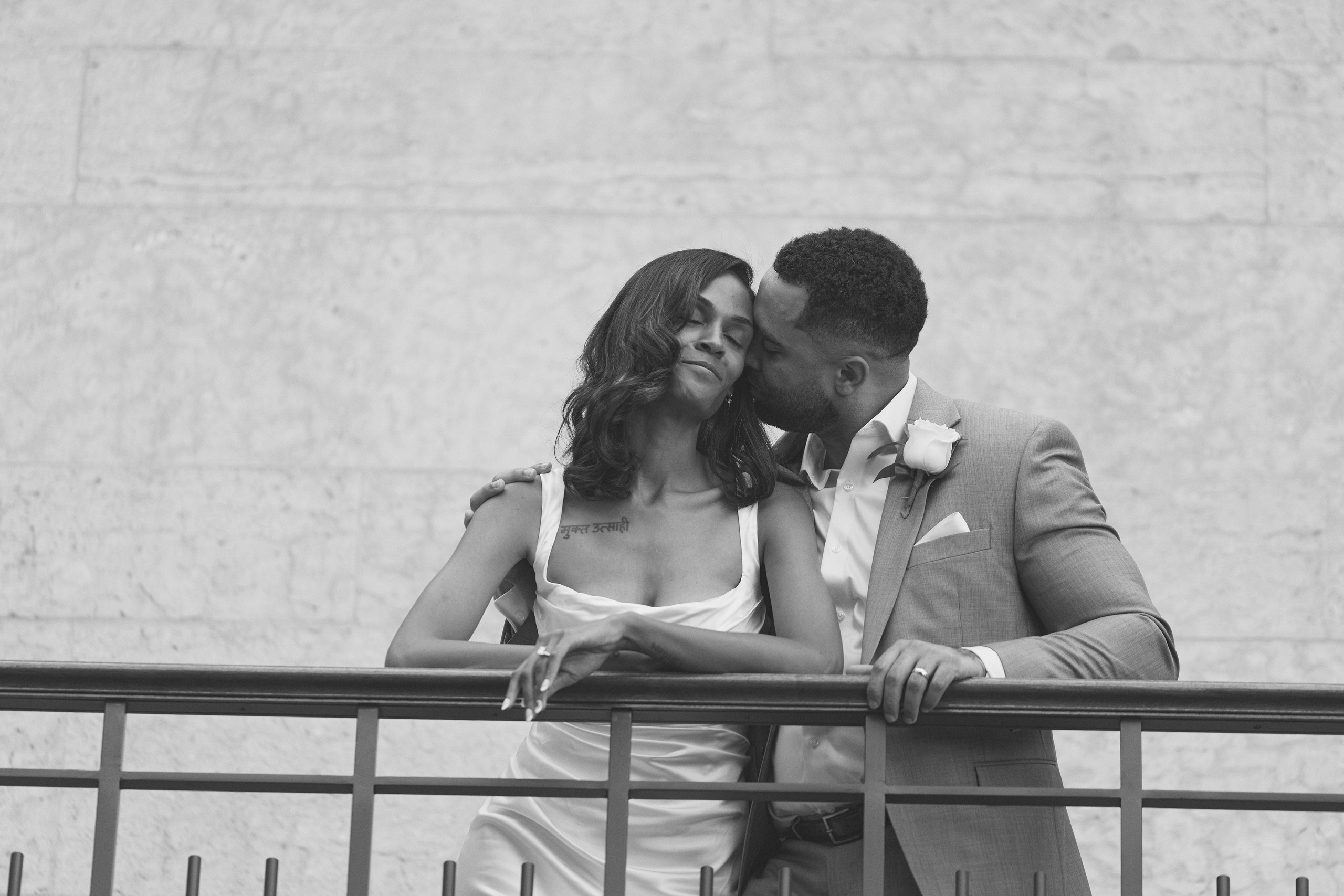 Ohio Statehouse Intimate Wedding | Columbus Ohio Photographer