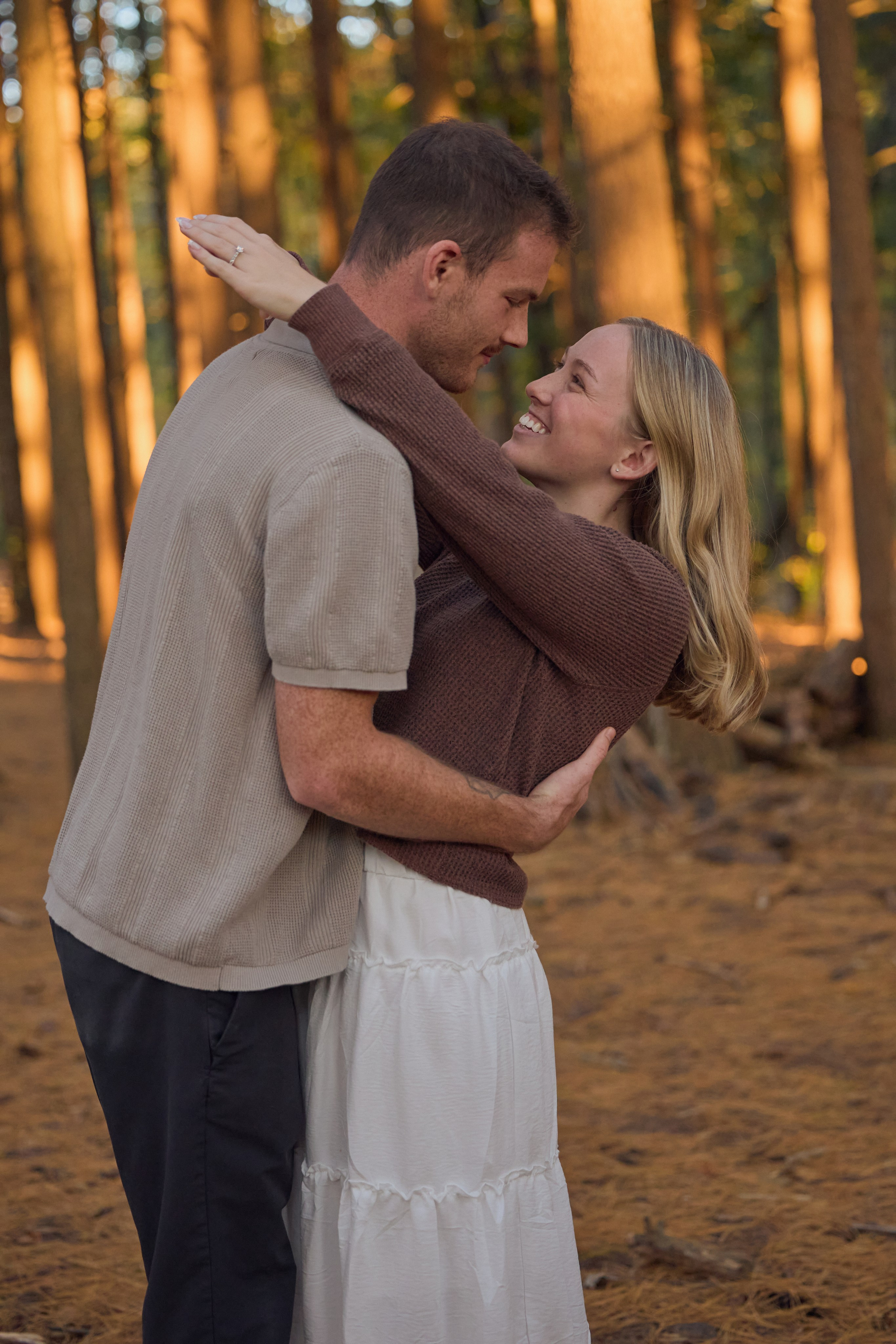 Romantic outdoor couple photography at Hoover Dam