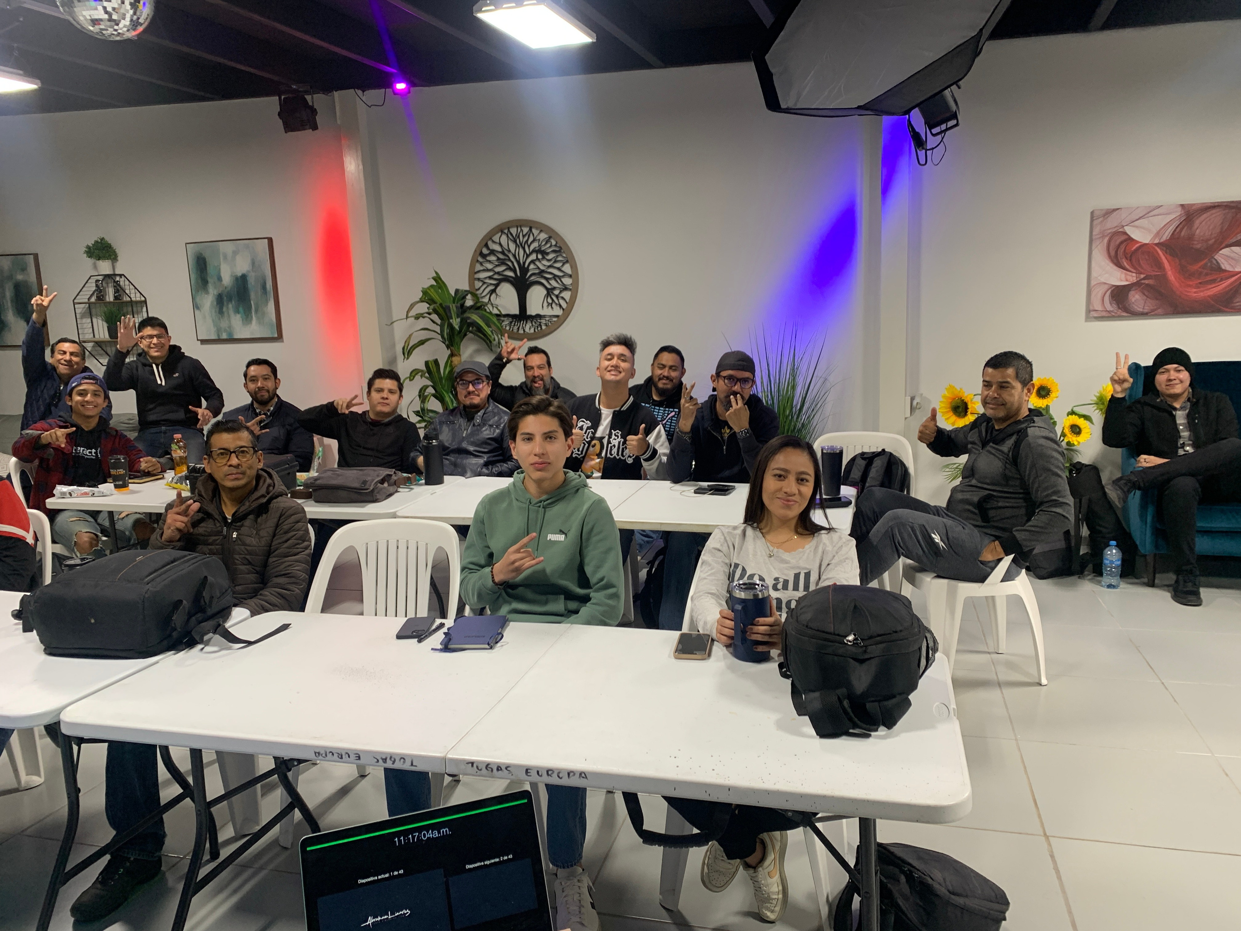 Workshops y Cursos de Video de Boda. Wedding Photographer and Filmmaker in Guadalajara Mexico Abraham Linares