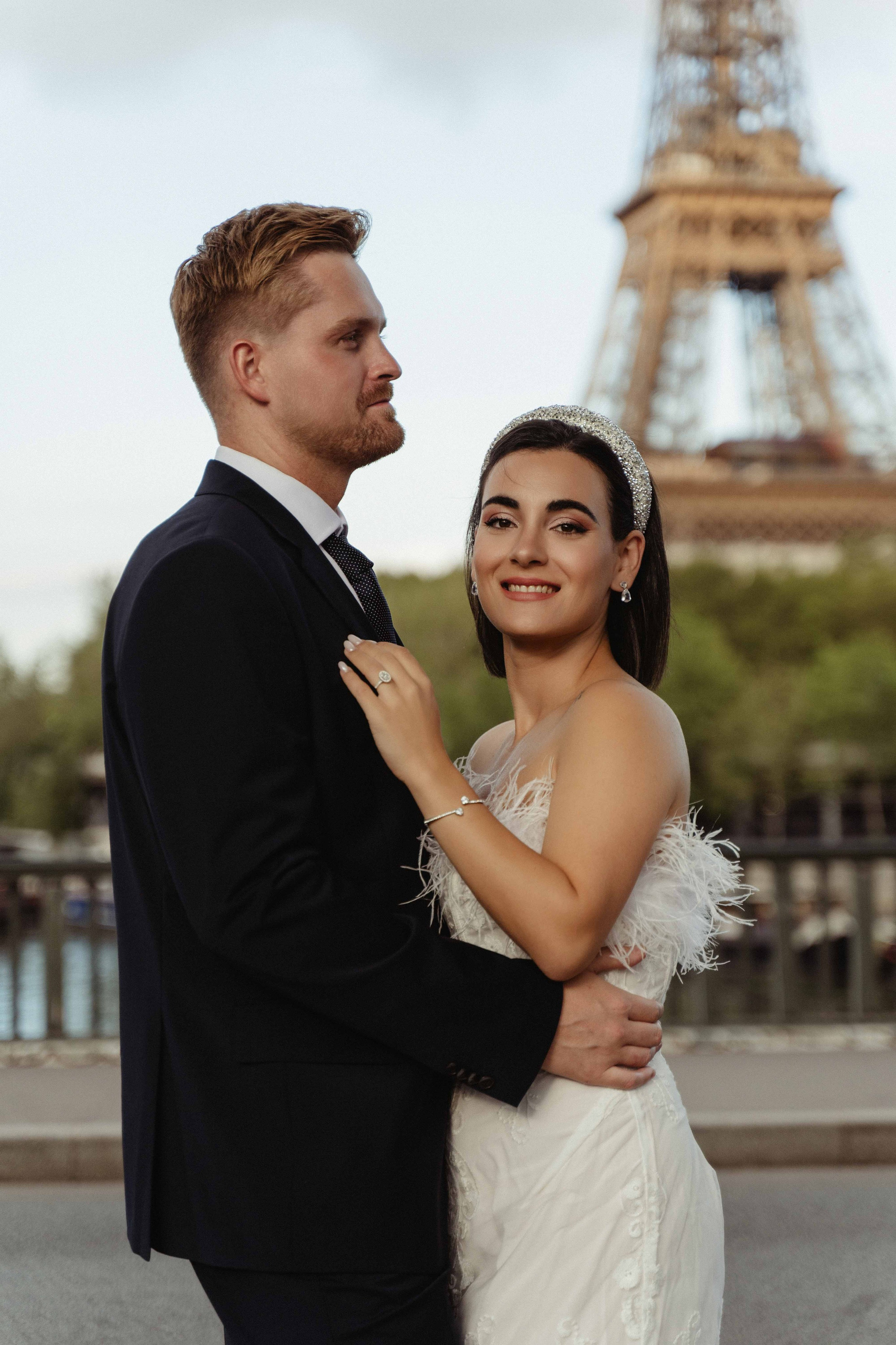 Photographer in Paris|Solo and groups, portraits & content, couples photo-shoot in Paris at the best locations