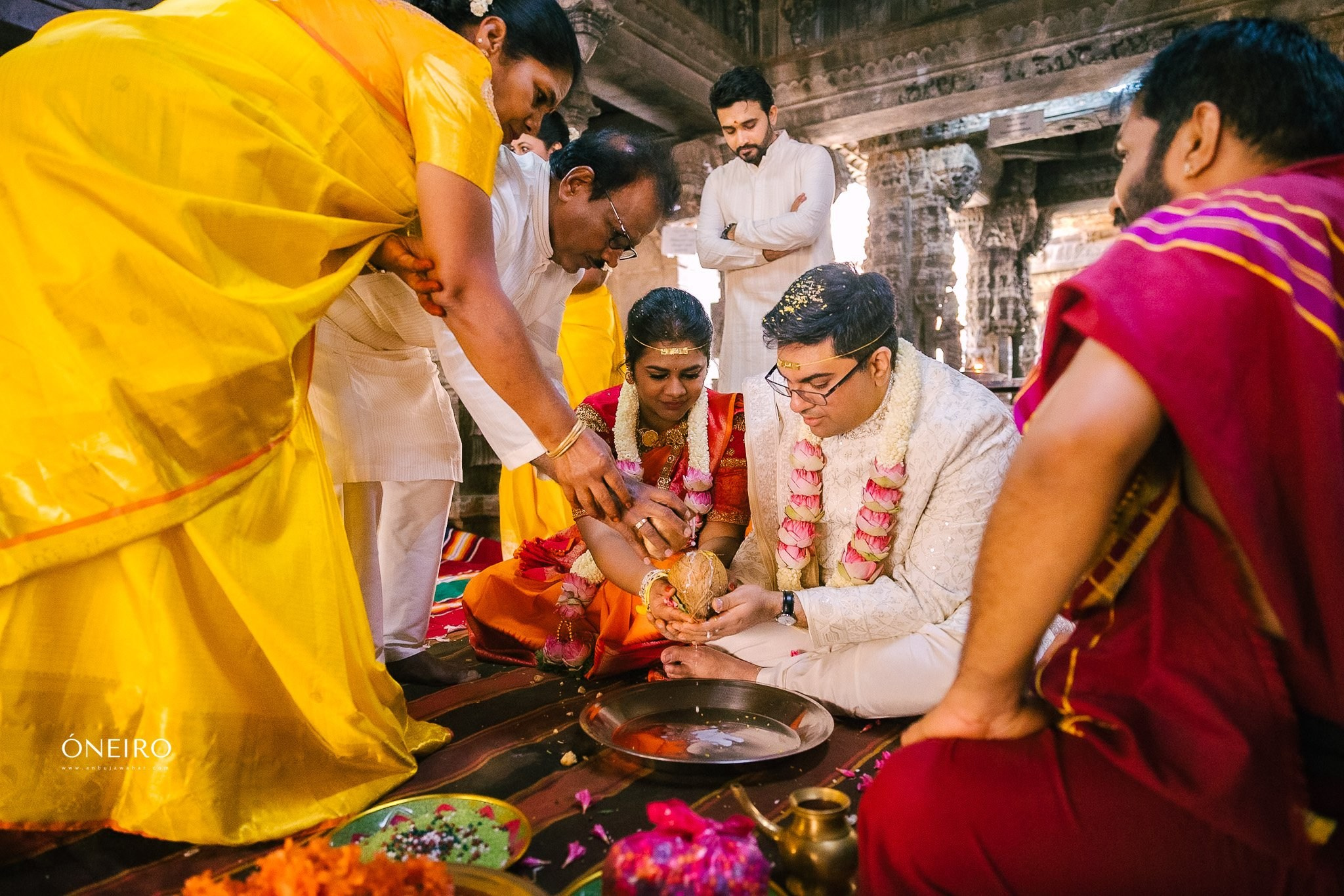 Bhoga Nandishwara Temple Wedding Photography | Candid Bangalore Photographer