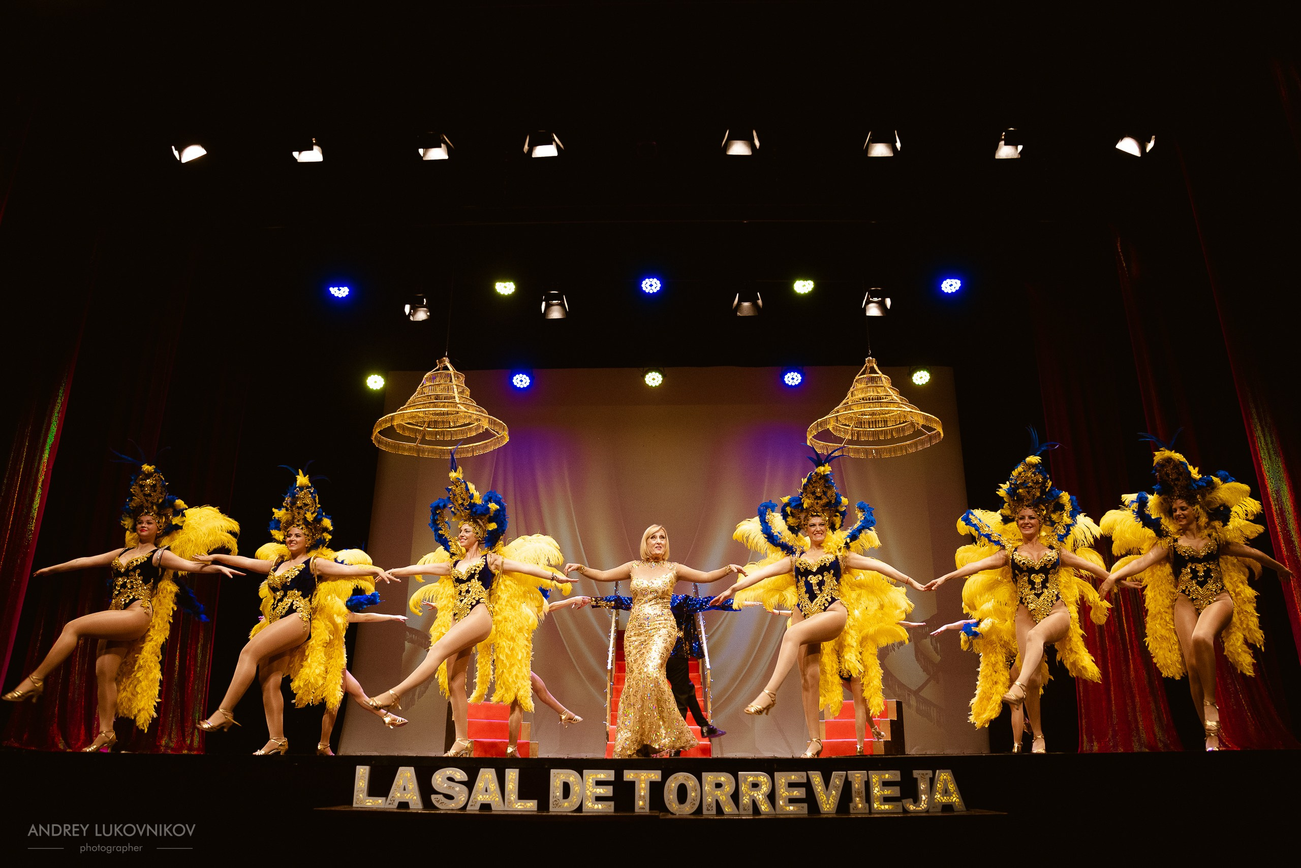 Reportaje fotográfico y rodaje entre bastidores del concierto de La Sal de Torrevieja en España