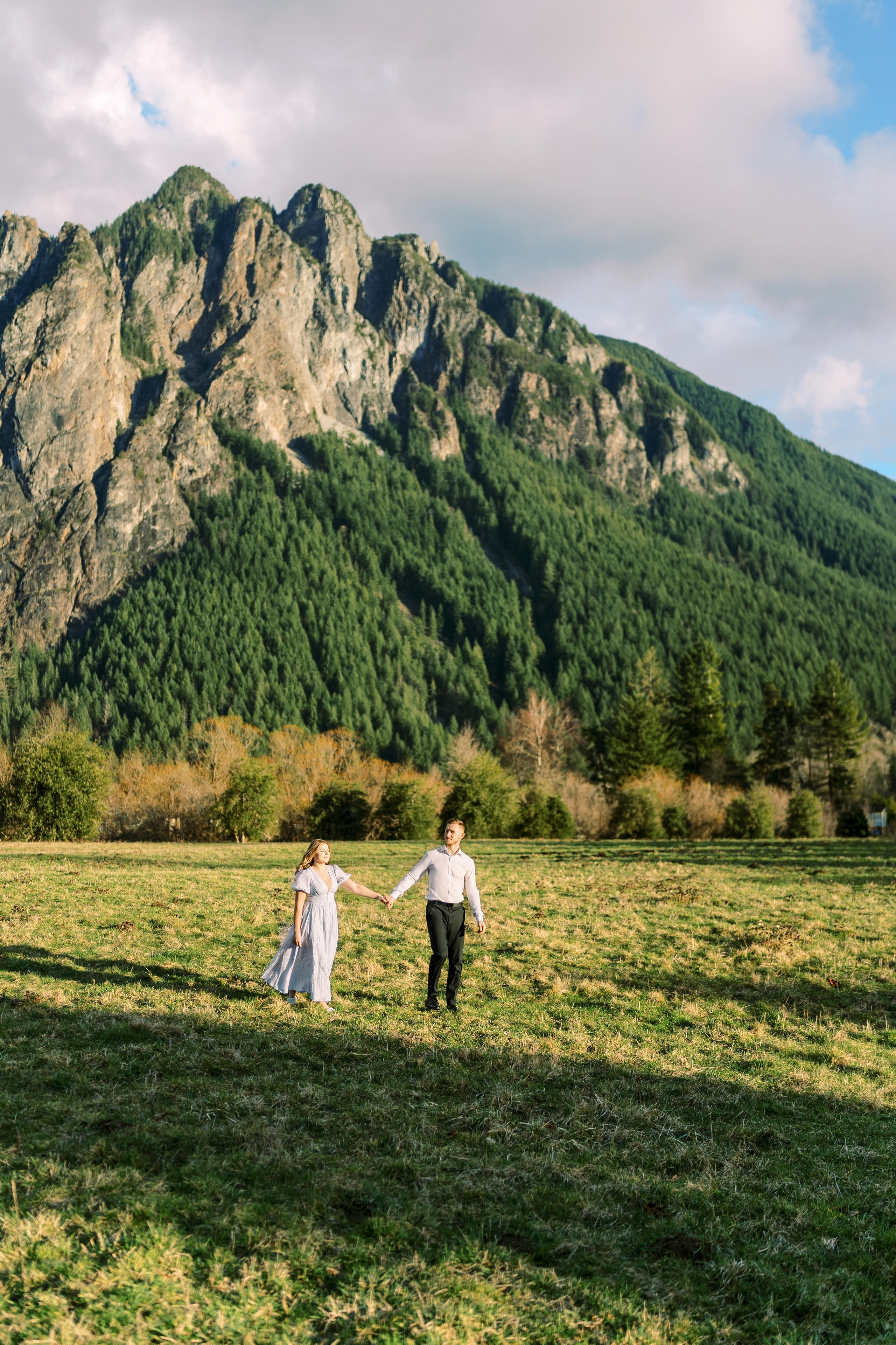 Engagement photo shoot/ Dmitry and Julia/ February 2024. North Bend, Washington. EVAN ARISTOV WEDDING PHOTOGRAPHY — Seattle Wedding Photographer