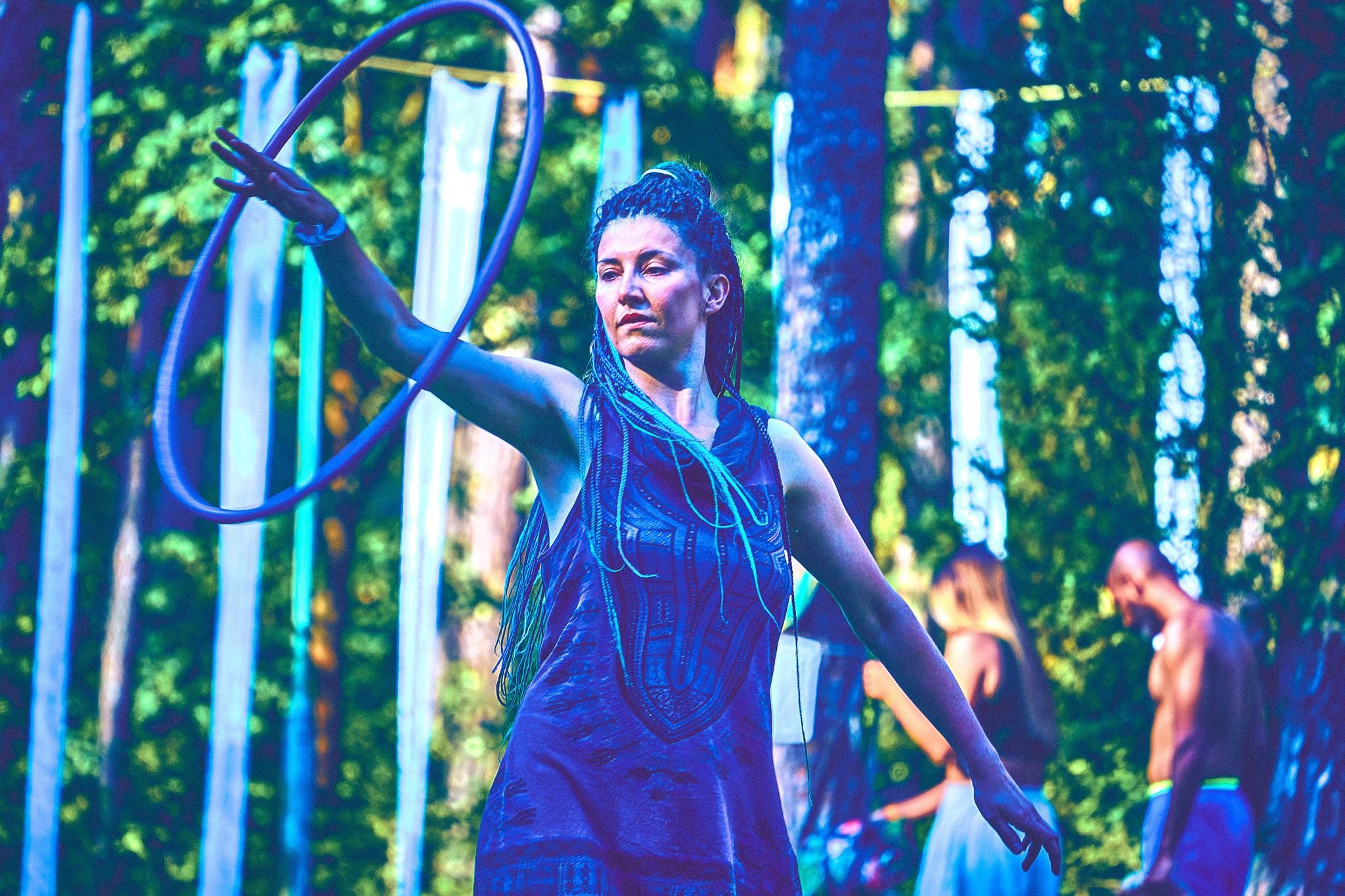 Portrety Ludzi, zrobione na Festiwalach Świadomościowych i Muzycznych: Dharma, ZIELONE KRĘGI, Wibracje, FRUŃ, Organic, Turkusowa Wyspa. Andriej Szypilow - Fotografia & Wideografia