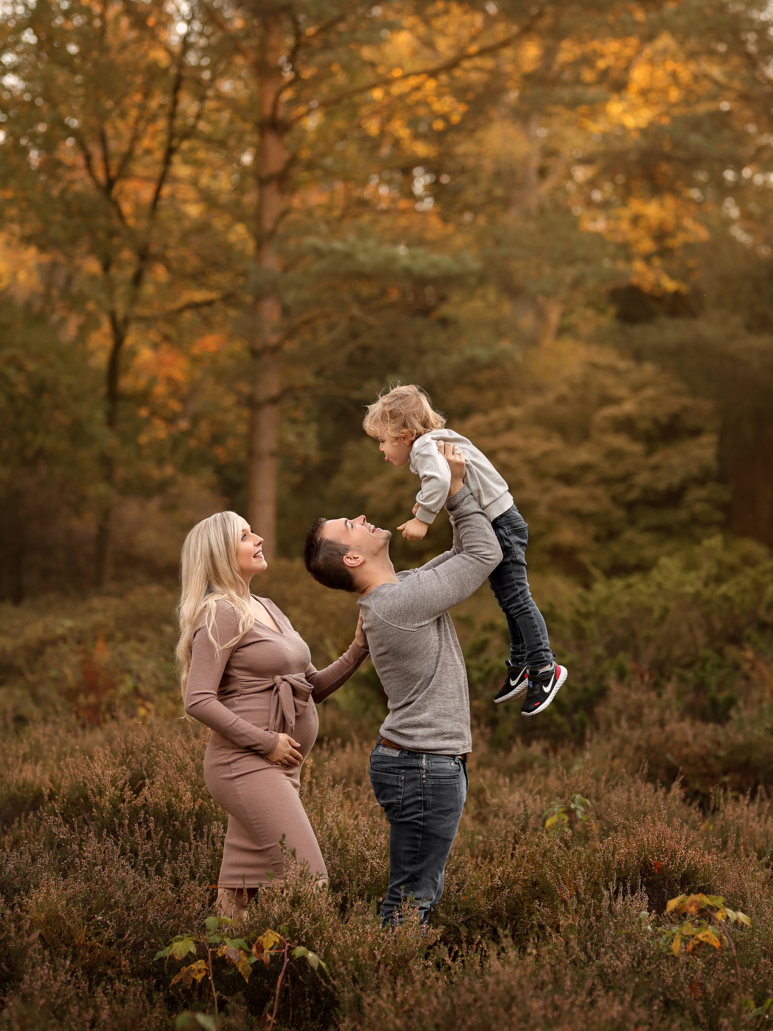 Babybauchshooting Schwangerschaftsfotografie Norden Aurich Emden. Familien- Fotografin in Marienhafe, Aurich, Emden, Norden, Leer