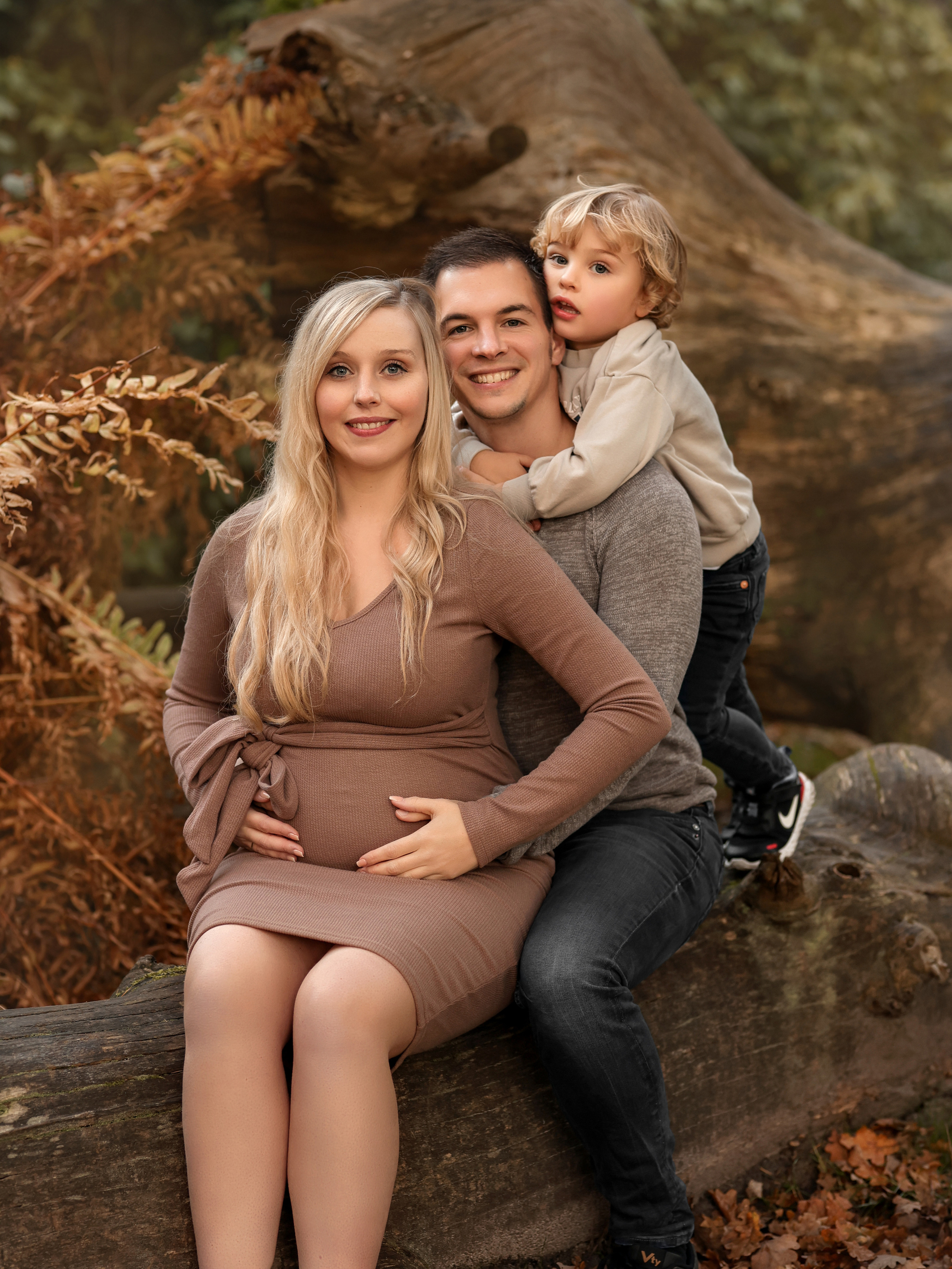 Babybauchshooting Schwangerschaftsfotografie Norden Aurich Emden. Familien- Fotografin in Marienhafe, Aurich, Emden, Norden, Leer