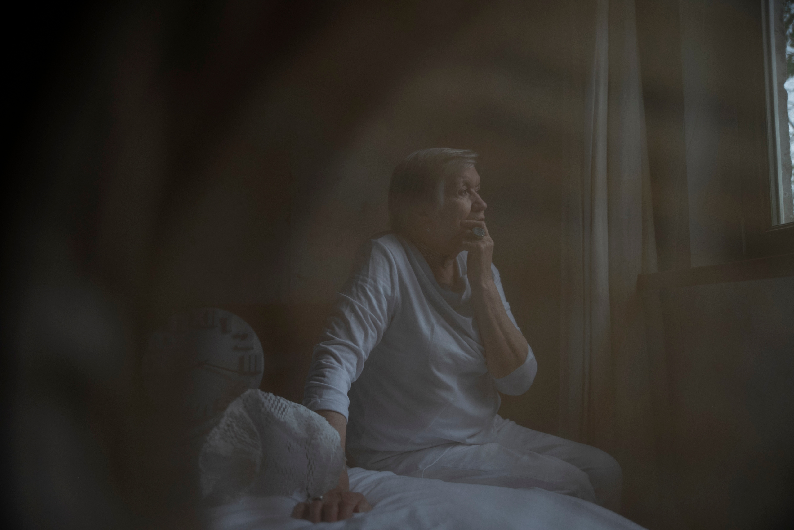 MOTHER (in progress). Anastasiia Antoniuk portrait, family and couple photographer, Portugal