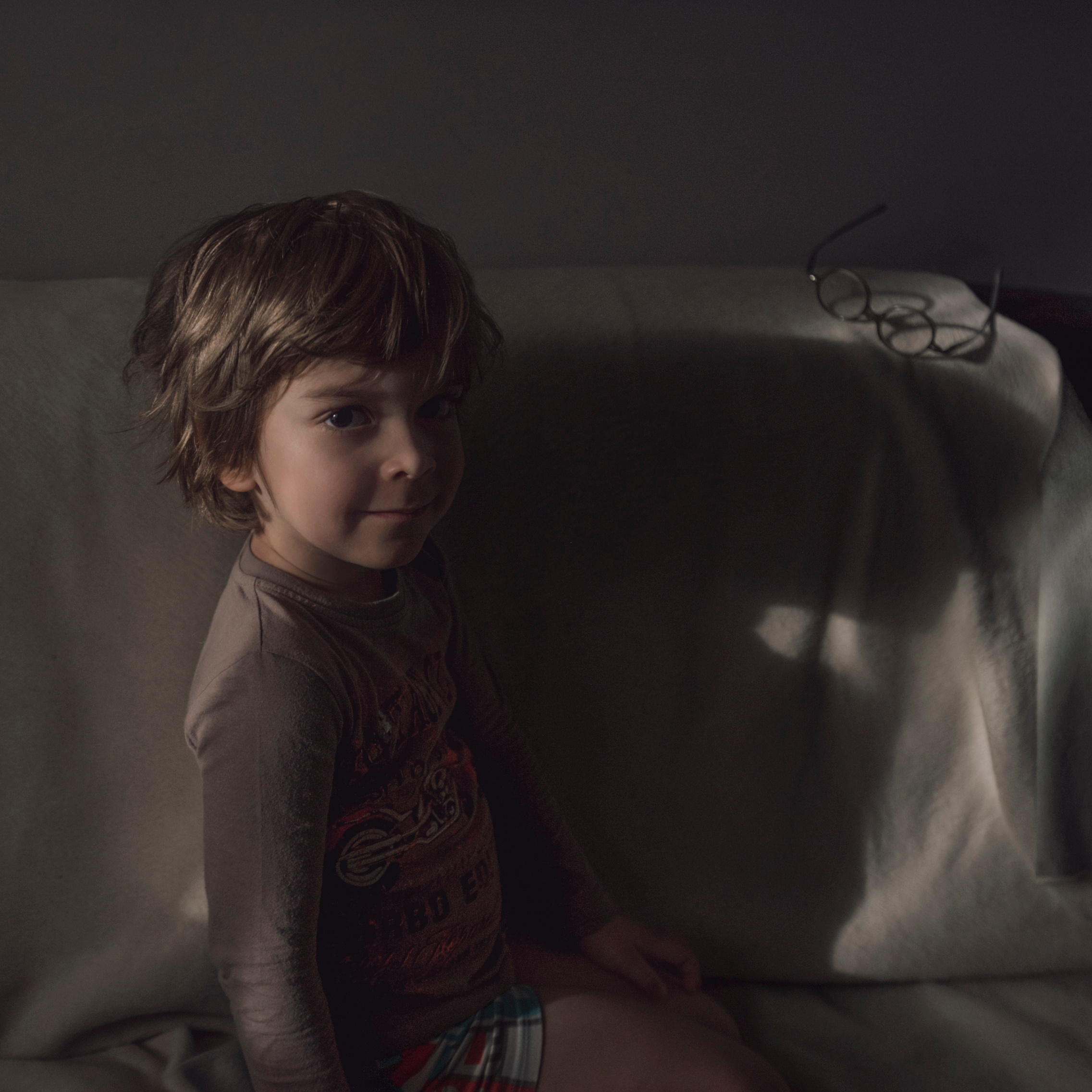 MOTHER (in progress). Anastasiia Antoniuk portrait, family and couple photographer, Portugal