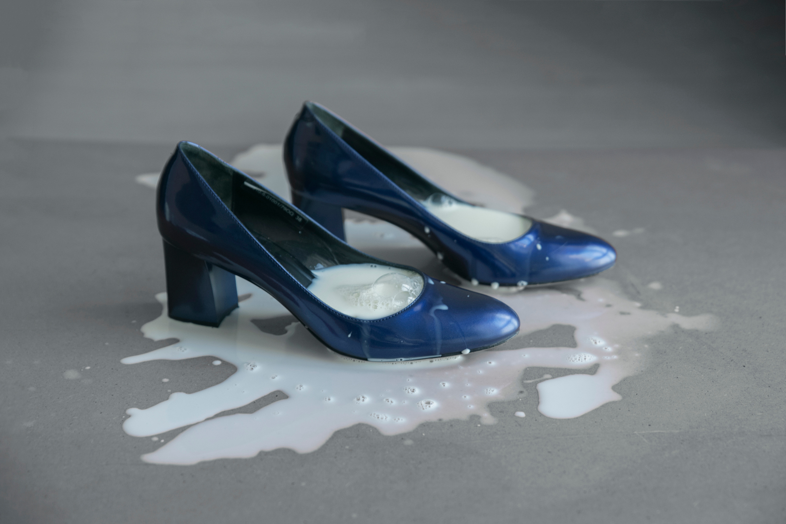 MOTHER (in progress). Anastasiia Antoniuk portrait, family and couple photographer, Portugal