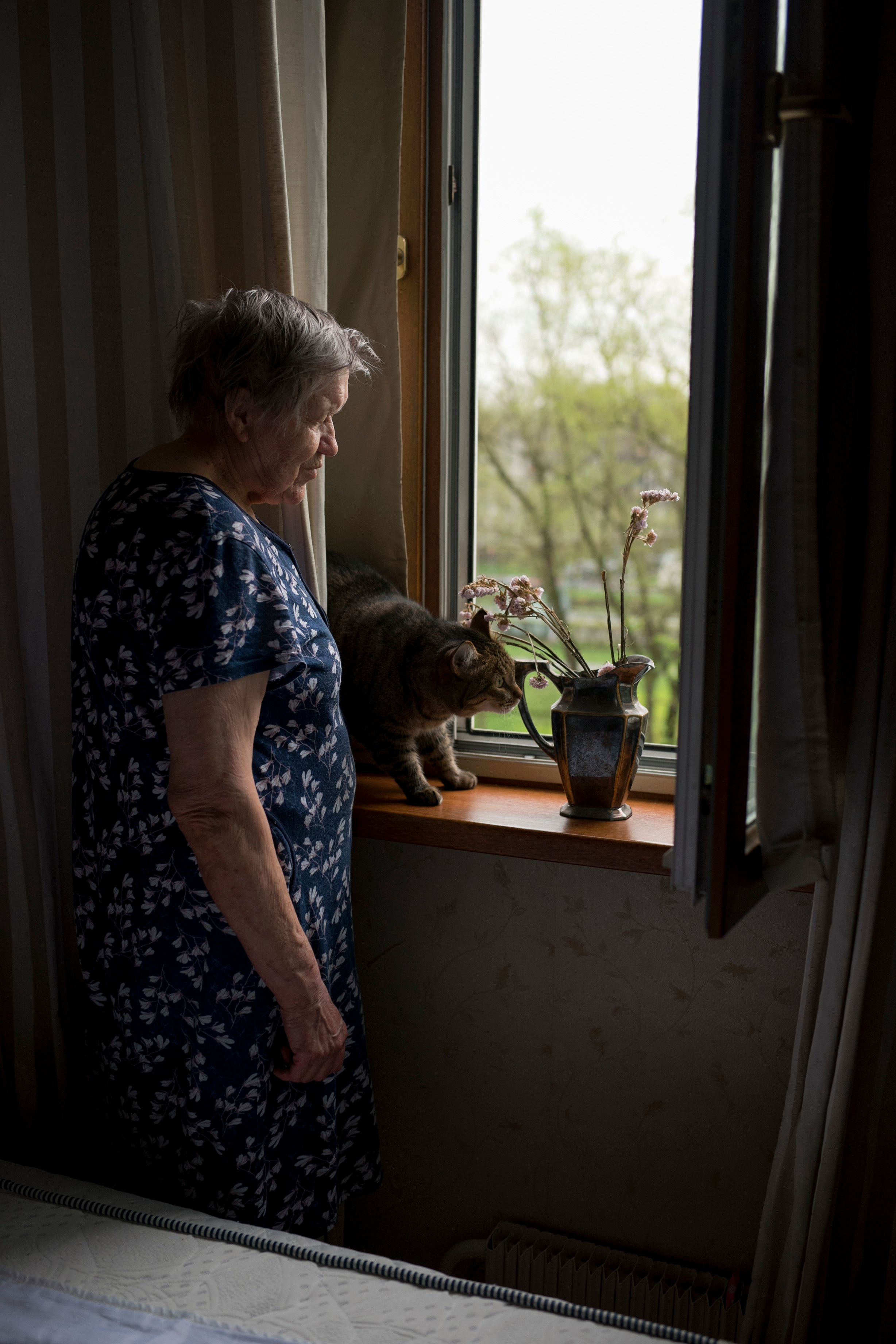 MOTHER (in progress). Anastasiia Antoniuk portrait, family and couple photographer, Portugal