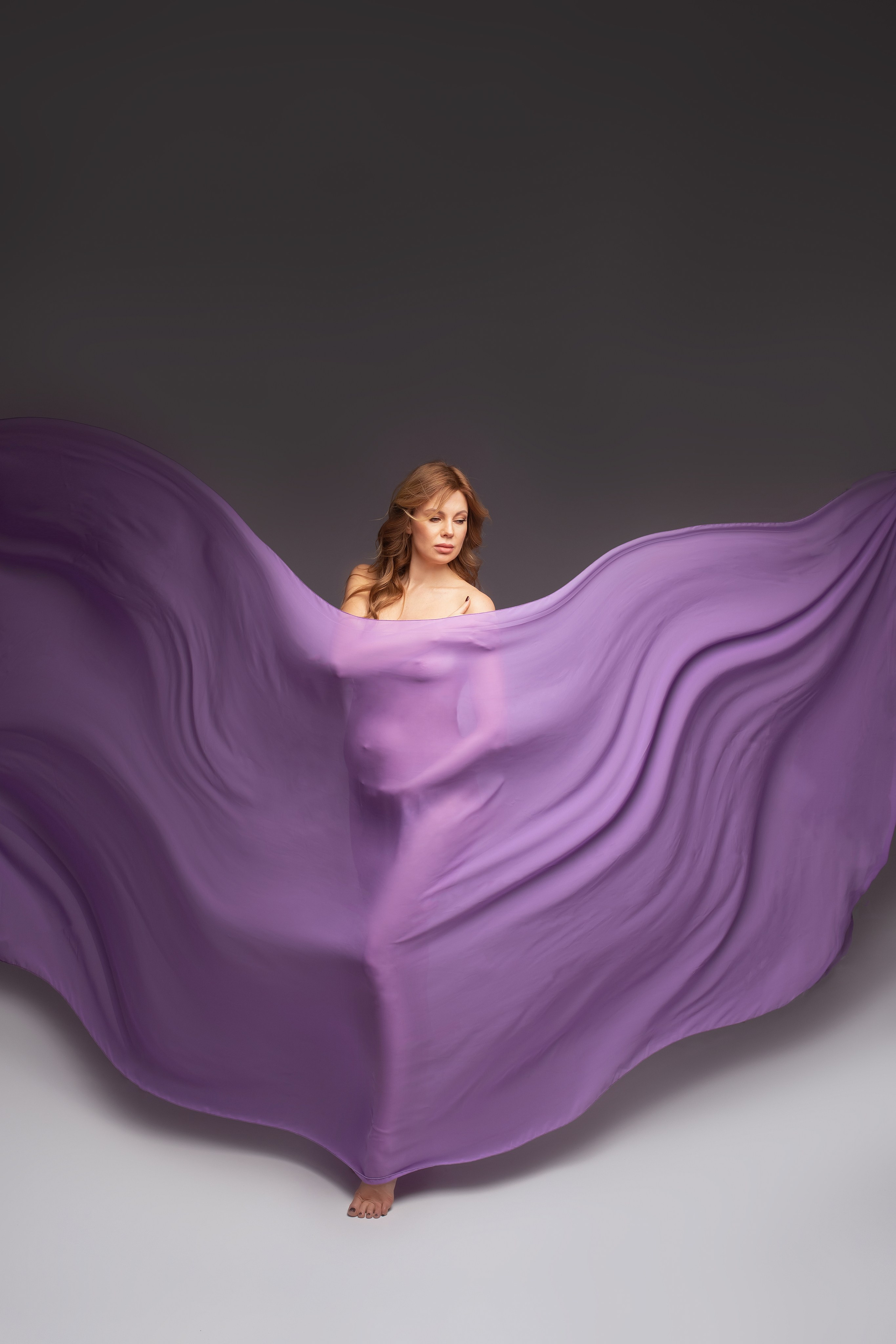 Photo shoot in minimalist style. Professional photographer in Spain