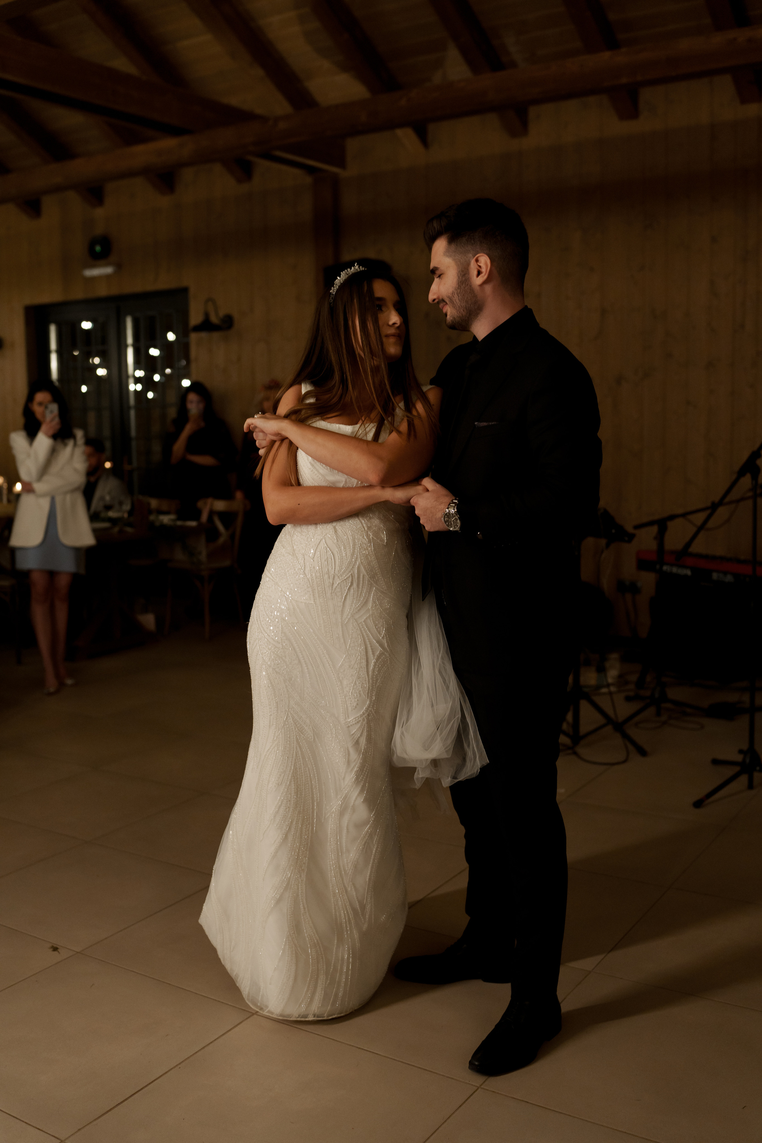 Wedding at Province 1965 Barn in Timisoara. Wedding photographer and videographer based in Timisoara, Romania