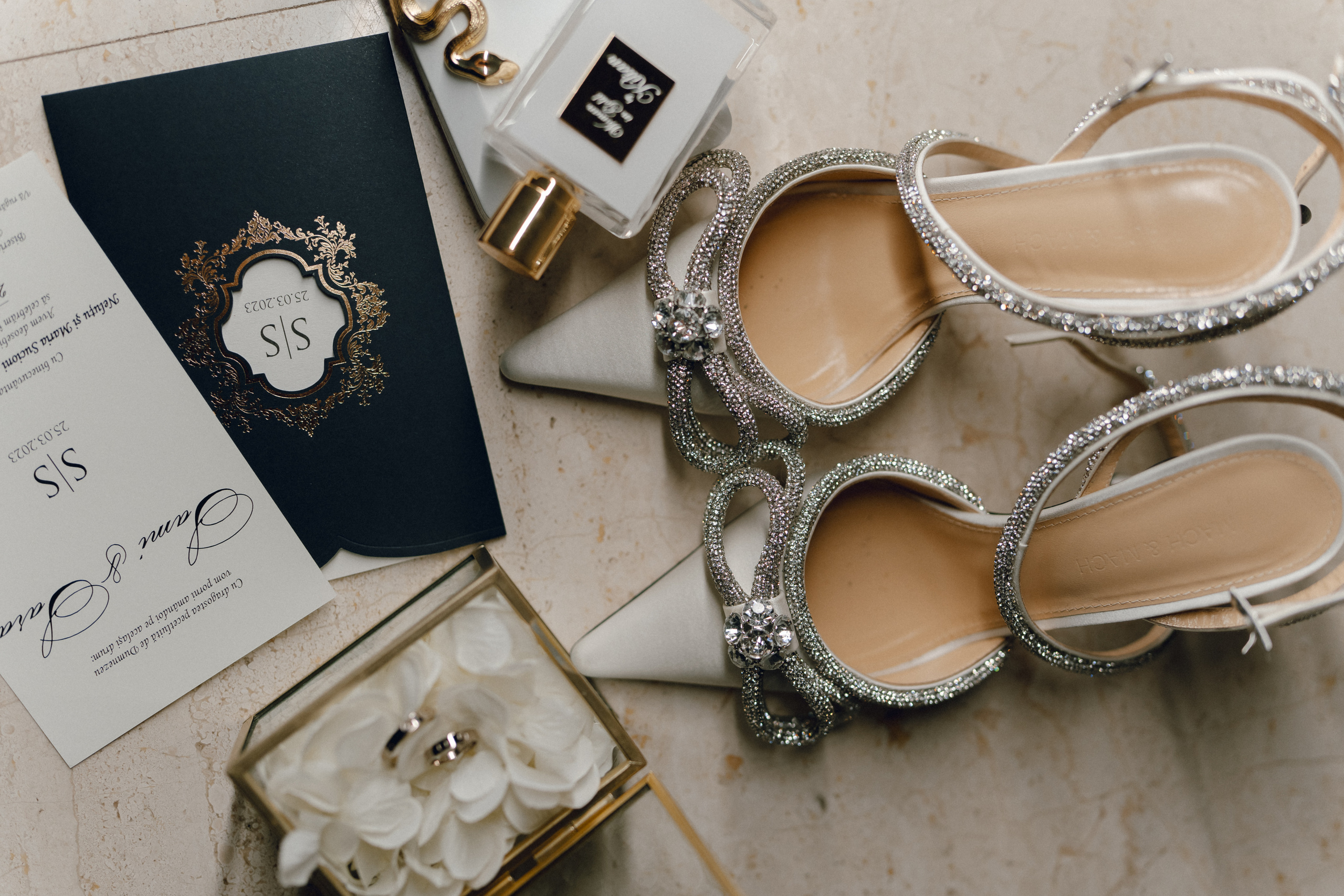 Luxury elegant wedding in Timisoara. Wedding photographer and videographer based in Timisoara, Romania