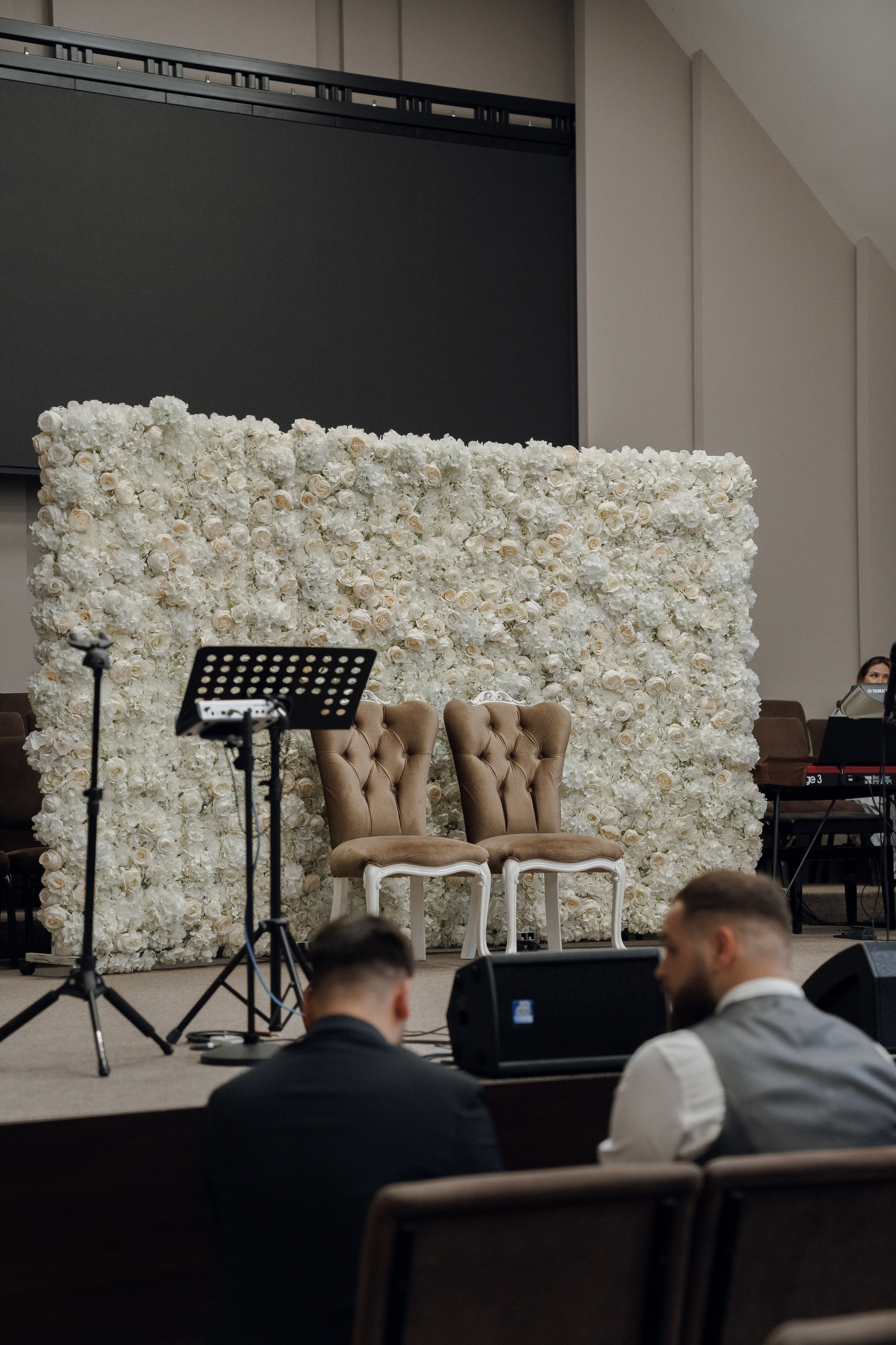 Luxury elegant wedding in Timisoara. Wedding photographer and videographer based in Timisoara, Romania