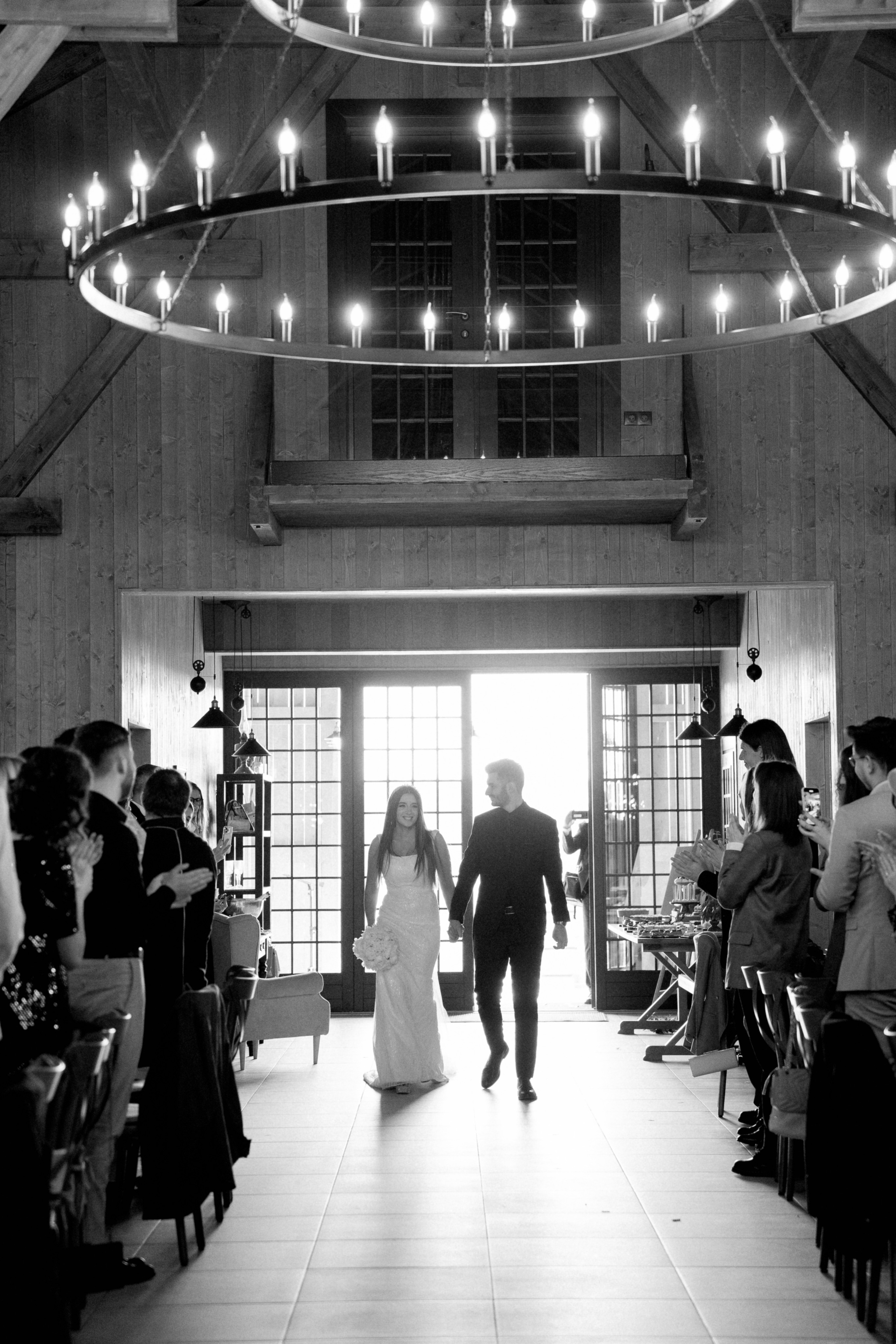 Wedding at Province 1965 Barn in Timisoara. Wedding photographer and videographer based in Timisoara, Romania
