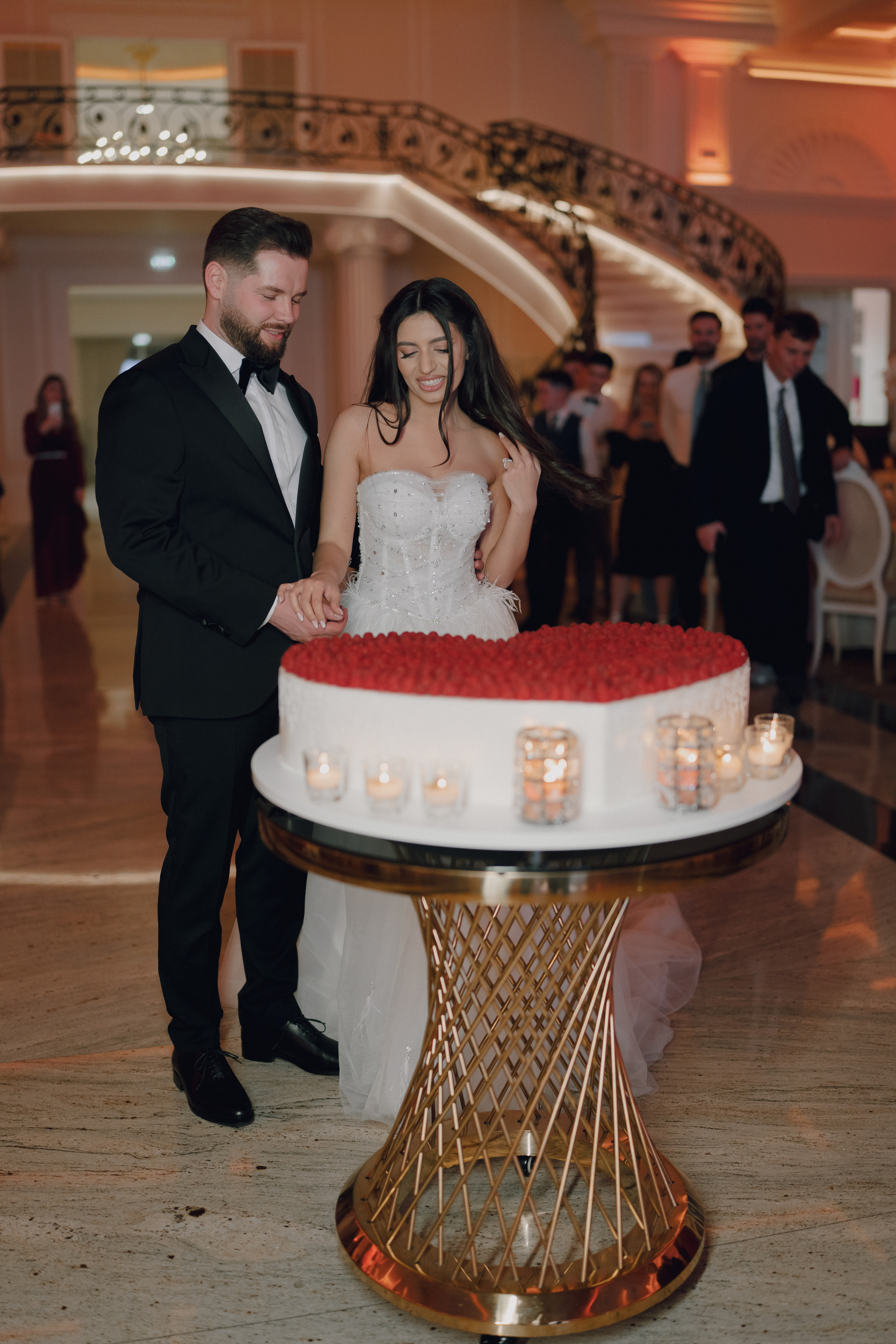 Luxury elegant wedding in Timisoara. Wedding photographer and videographer based in Timisoara, Romania