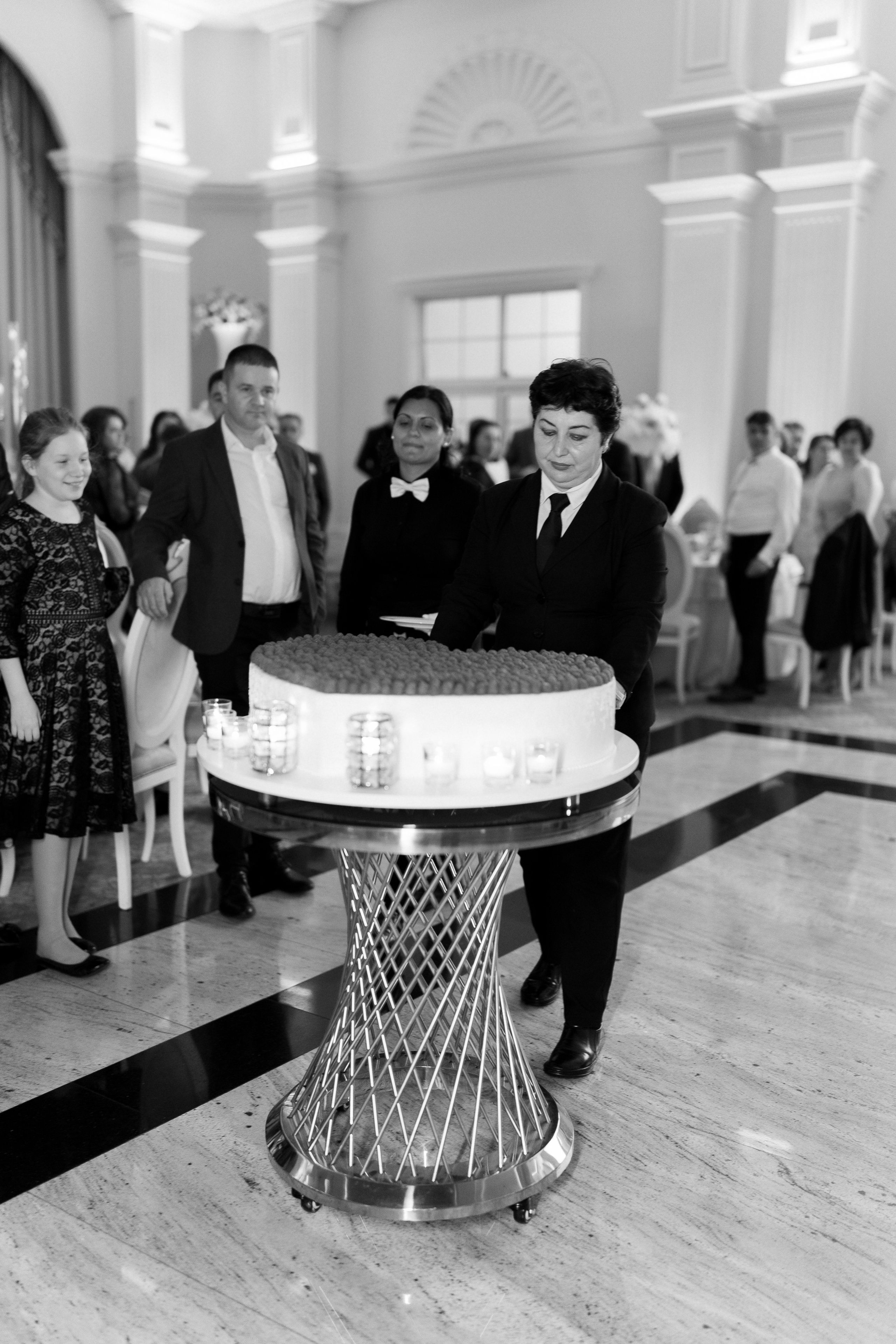 Luxury elegant wedding in Timisoara. Wedding photographer and videographer based in Timisoara, Romania